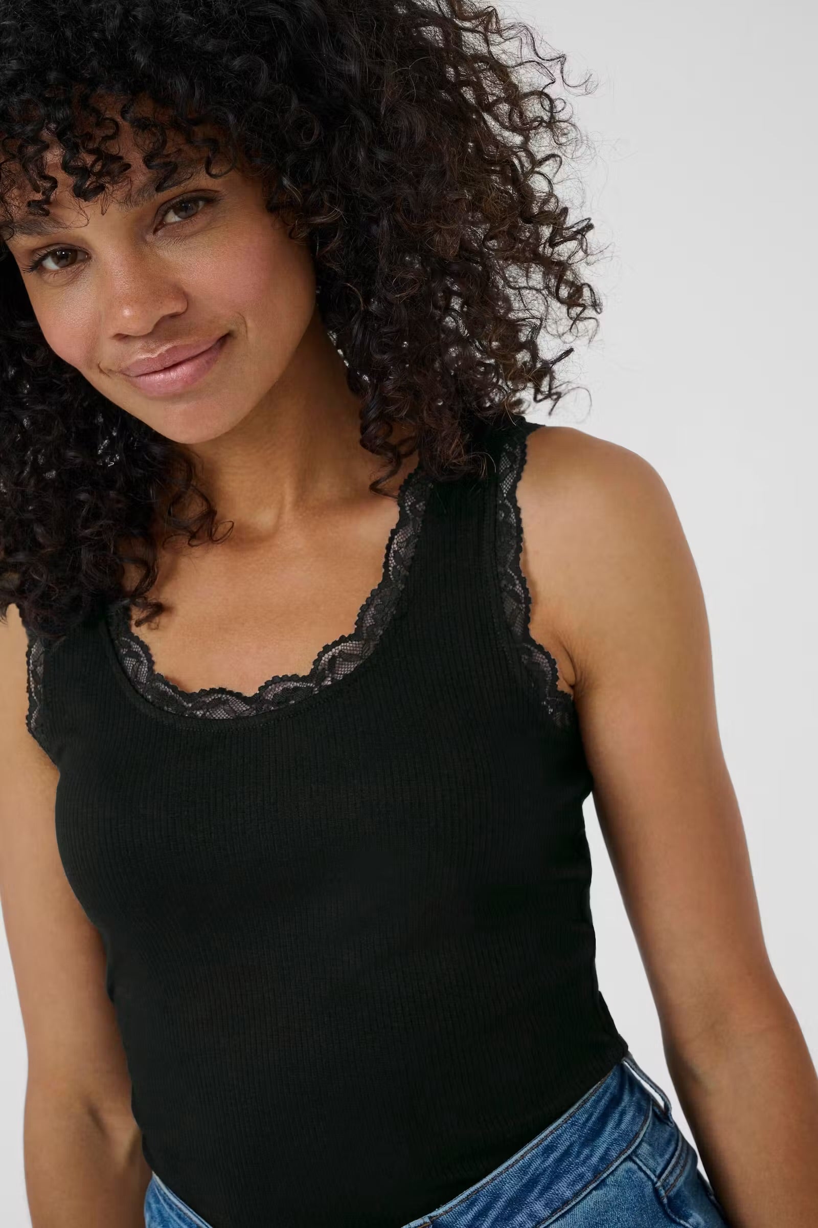 KAFFE OMI TOP