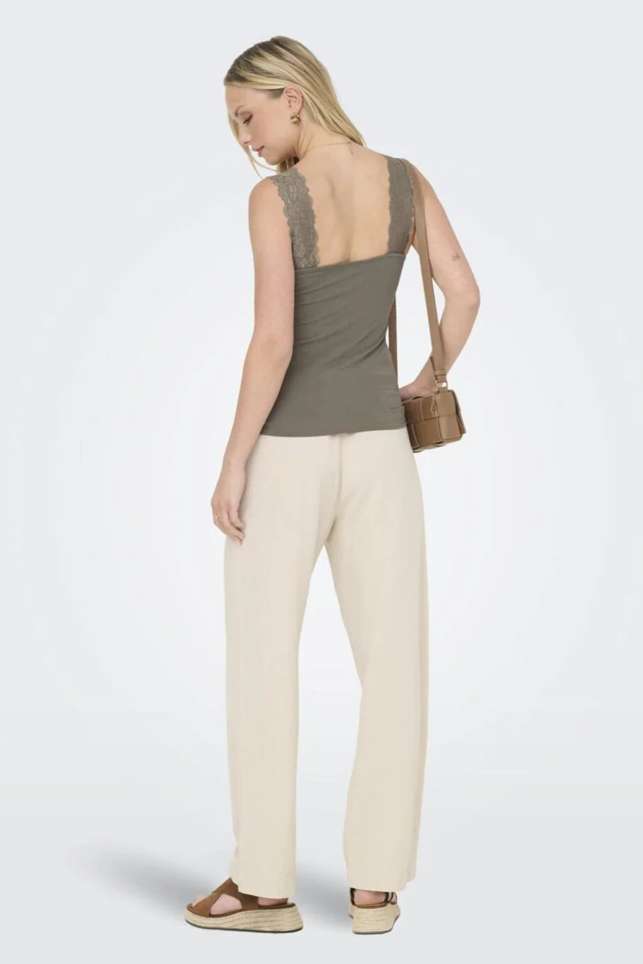 ONLY FREE LIFE S/L SINGLET TOP
