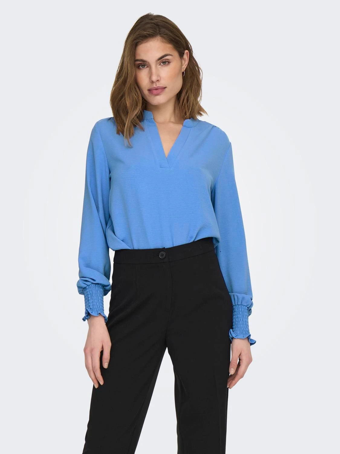 ONLY METTE V-NECK LS SMOCK TOP