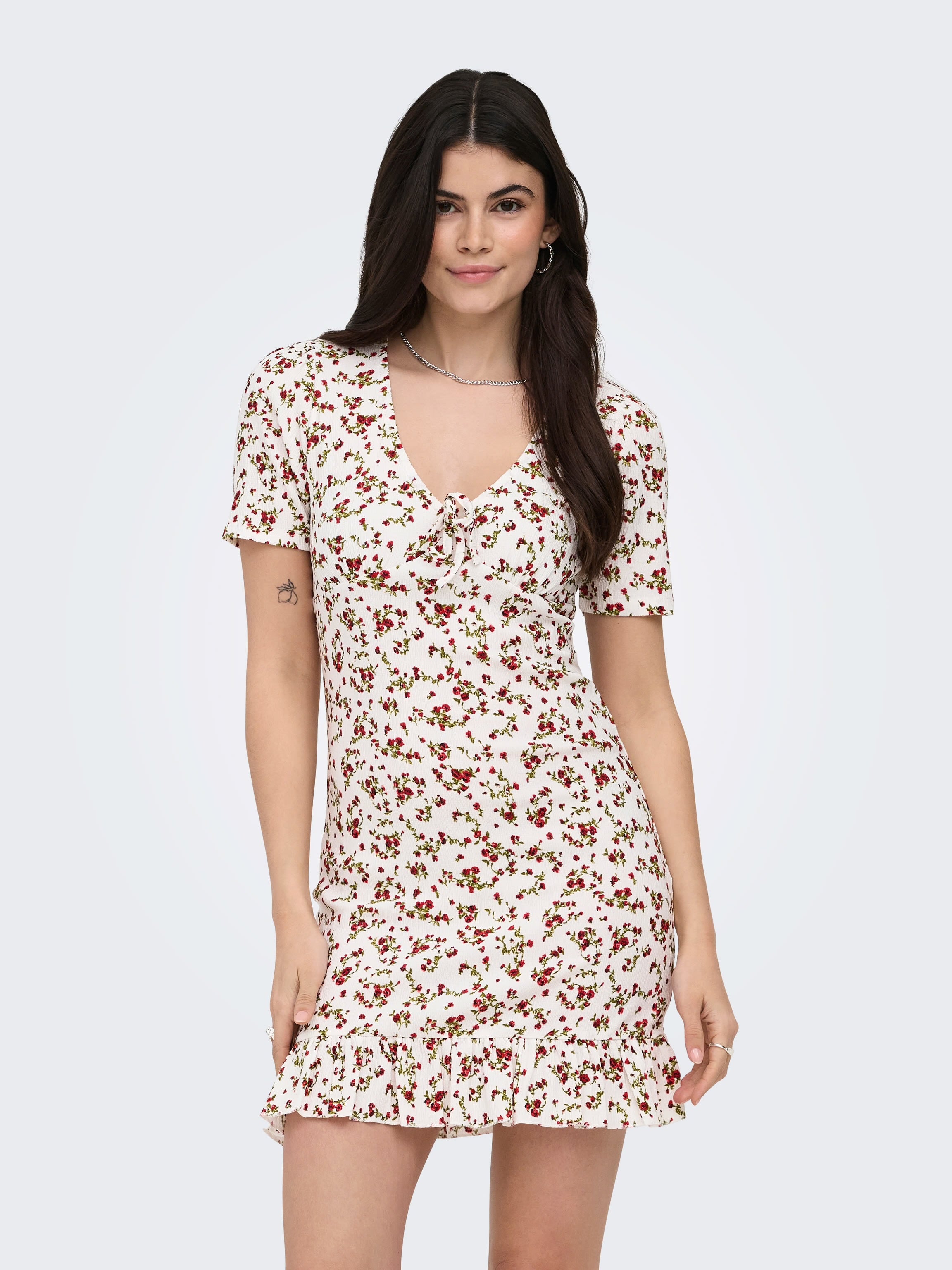 ONLY MOLLY S/S V-NECK DRESS