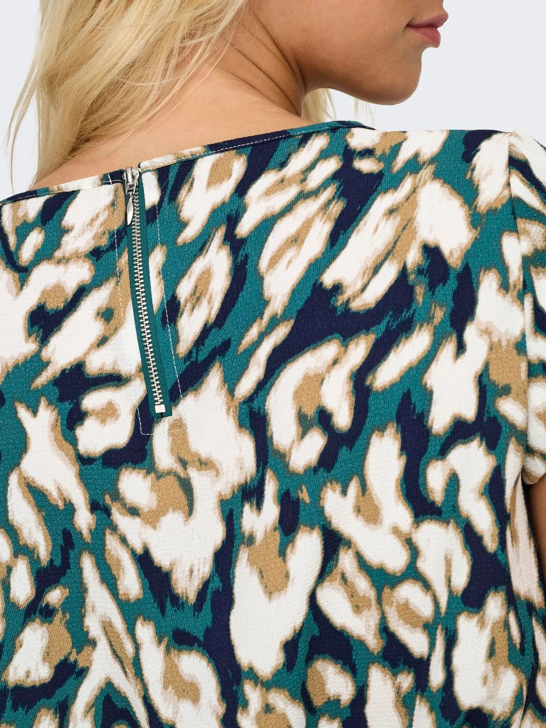 ONLY VIC S/S TOP