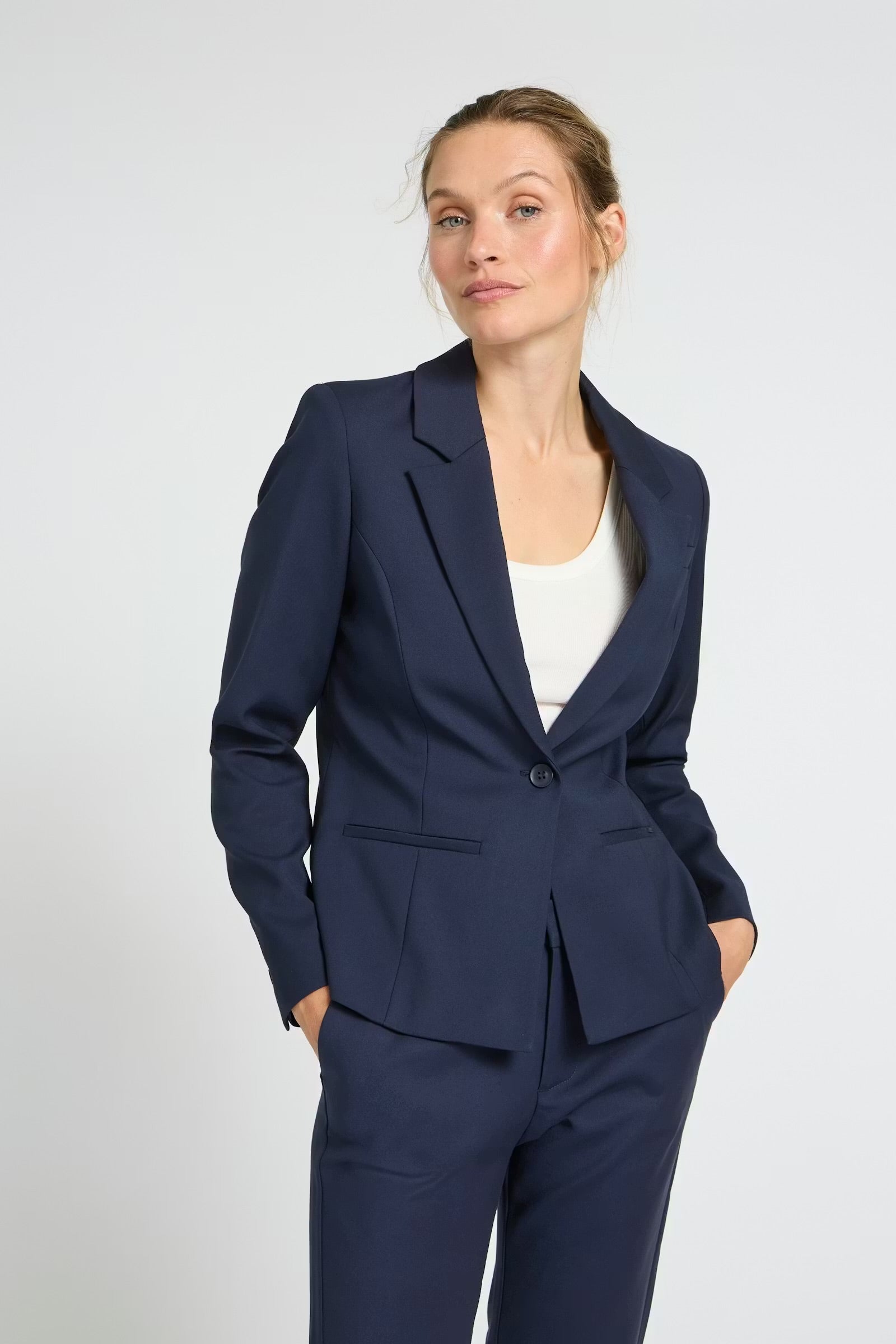 PULZ JEANS BINDY SHORT BLAZER