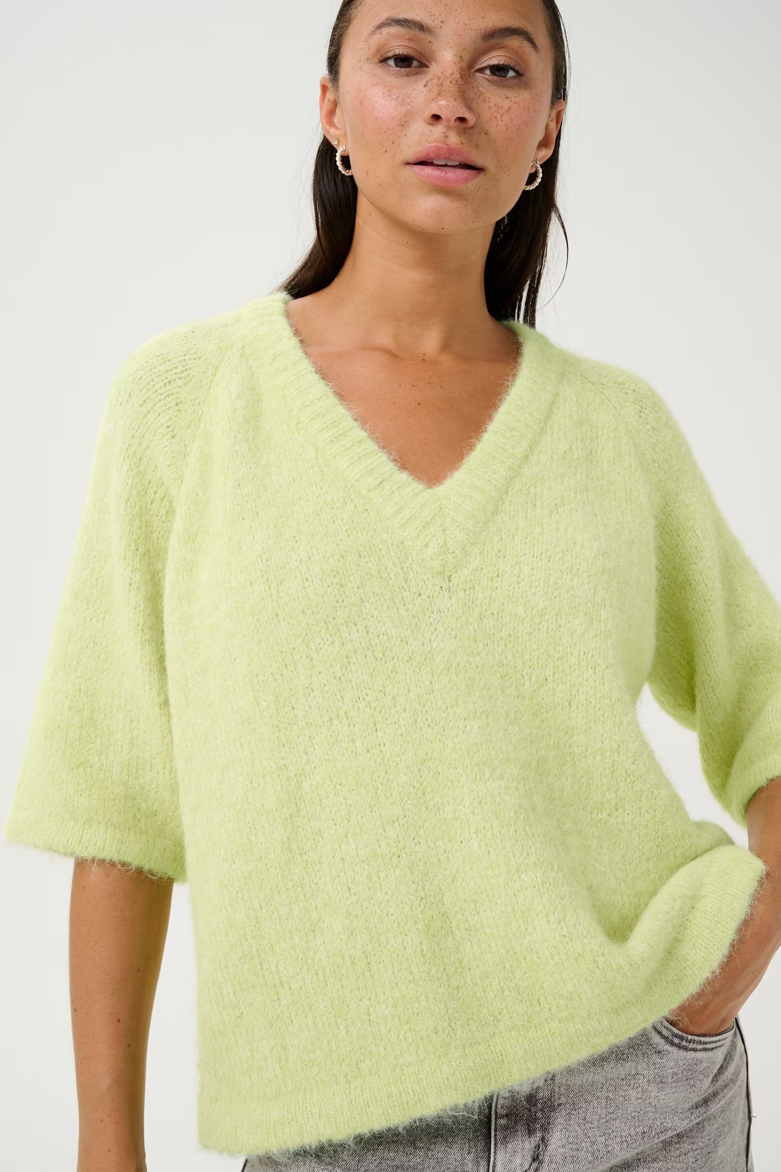 KAFFE EMILIE V-NECK PULLOVER