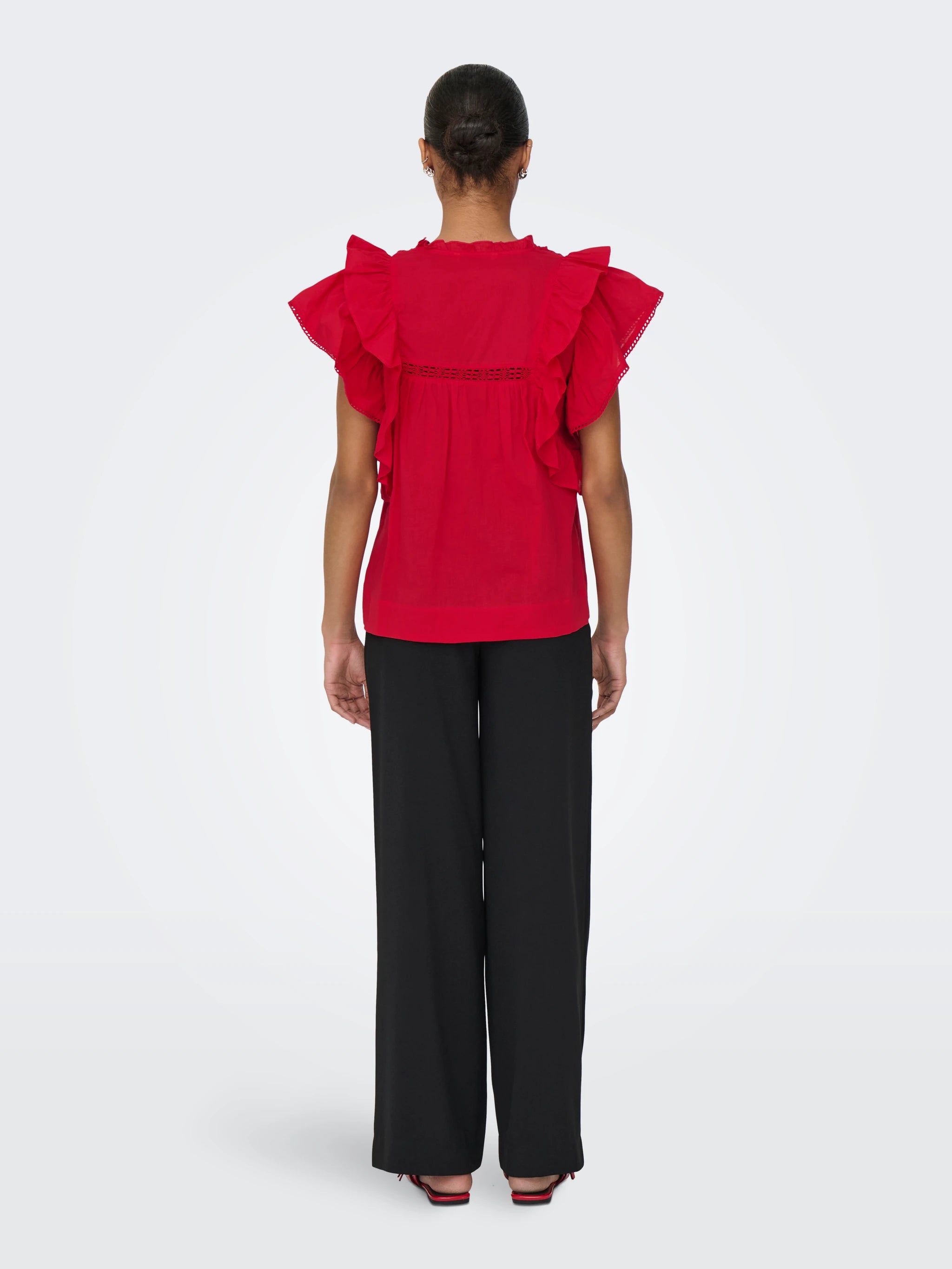 ONLY SUNNY LIFE CAPSL FRILL TOP