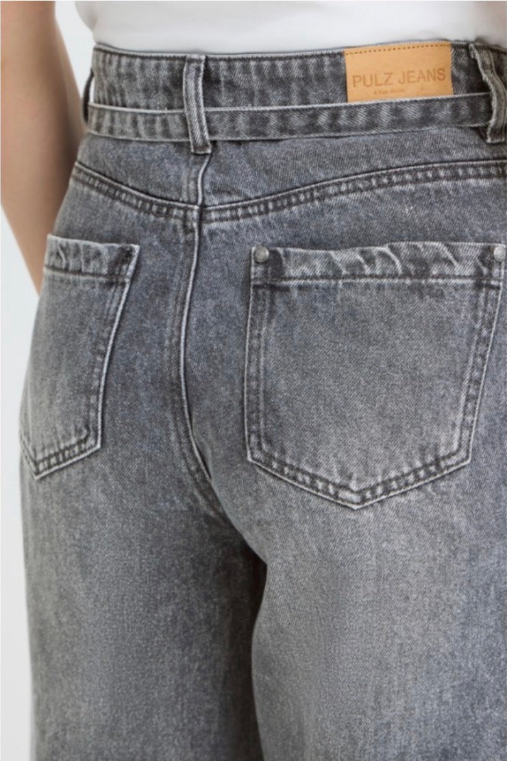 PULZ JEANS CRYSTAL UHW SHORTS
