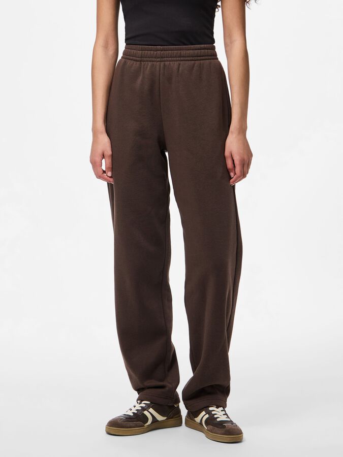 PIECES CHILLI HW STRAIGHT SWEAT PANTS - HOT FUDGE