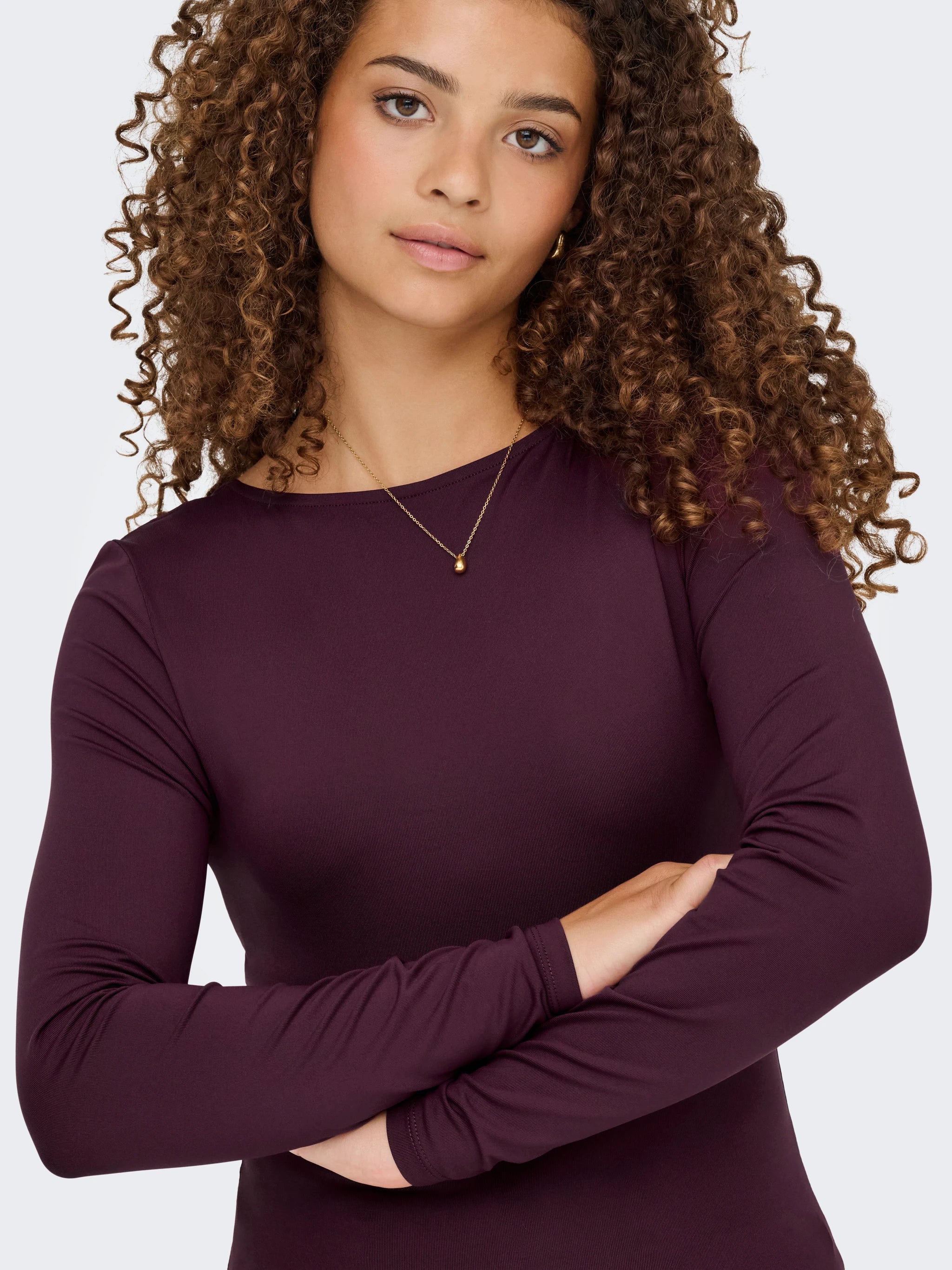 ONLY EA L/S 2-WAY DEEP NECK TOP