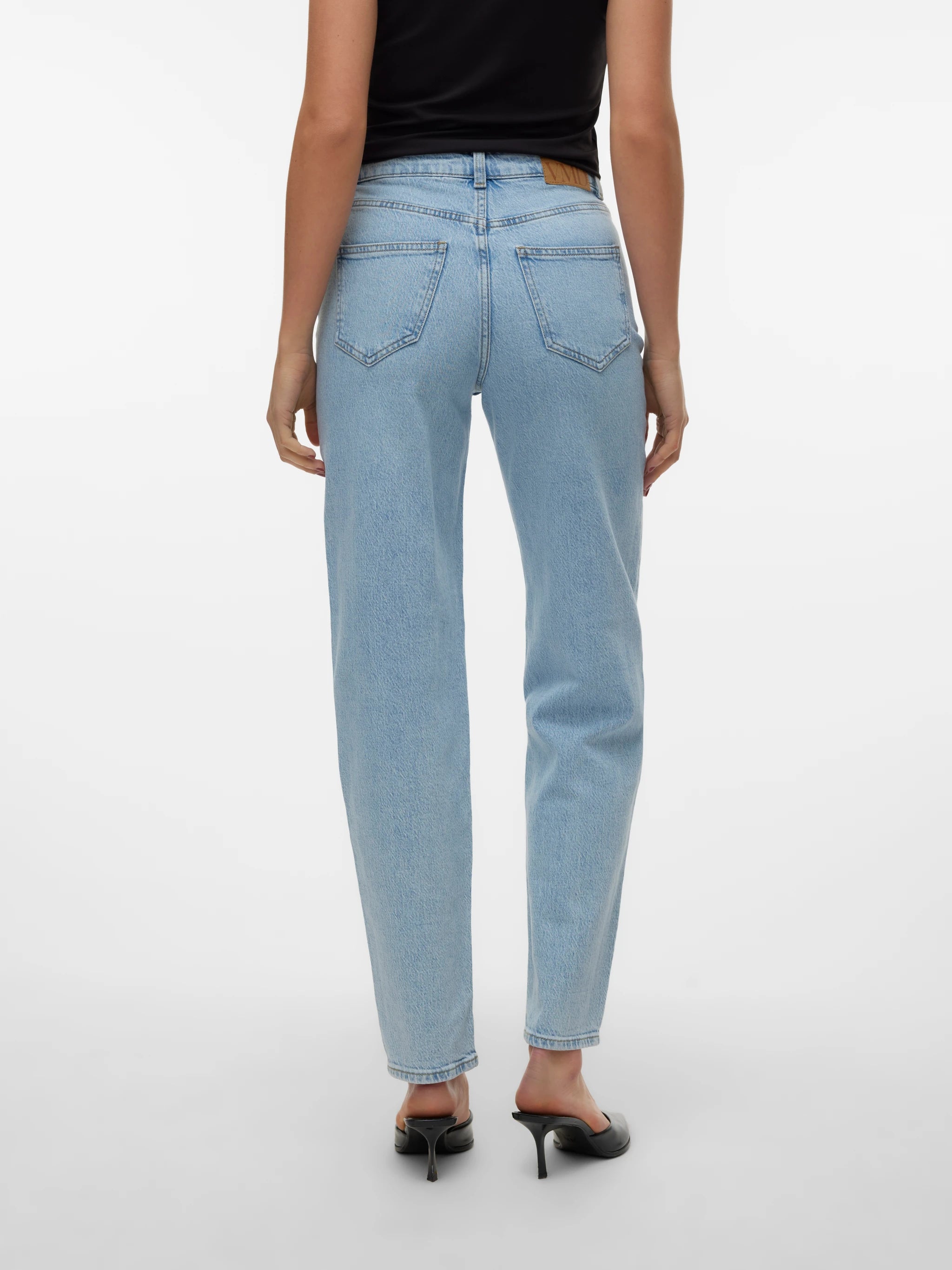 VERO MODA TESSA HR MOM JEANS