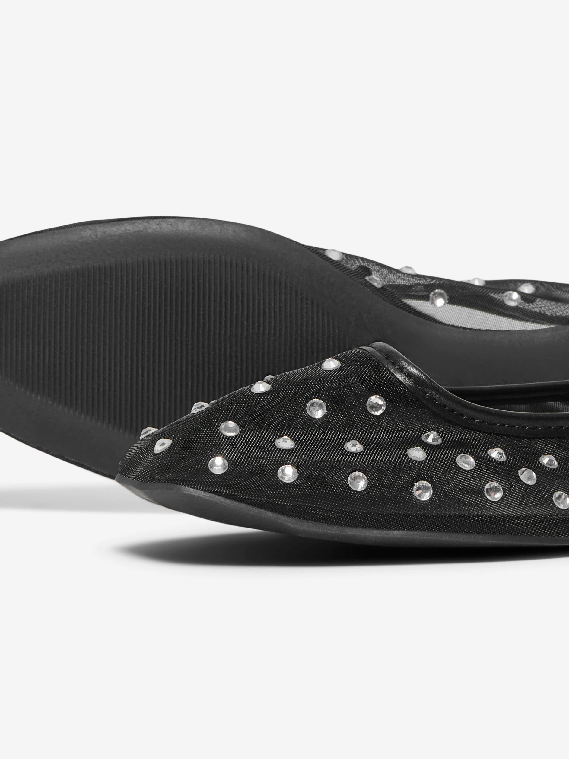 ONLY AKIRA MESH STUDS BALLARINA
