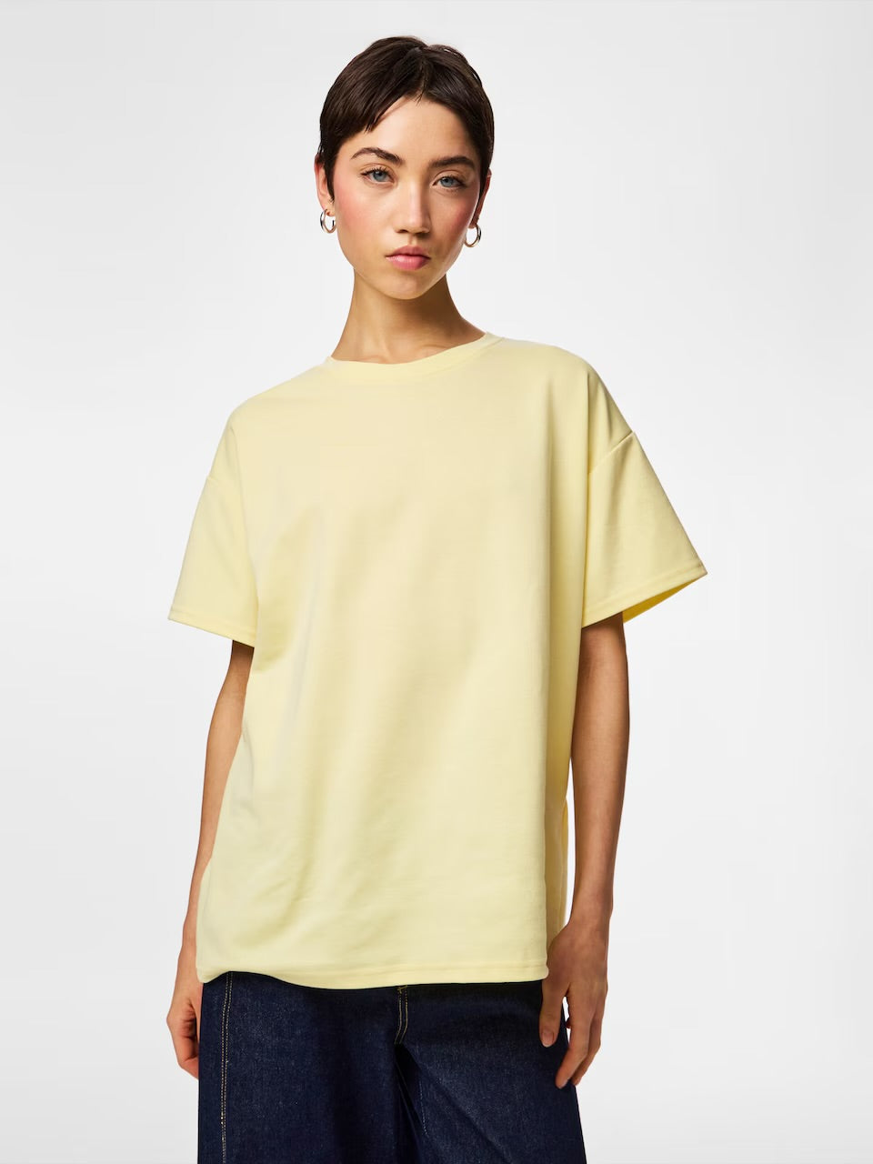 PIECES SKYLAR SS OVERSIZED TEE - FRENCH VANILLA