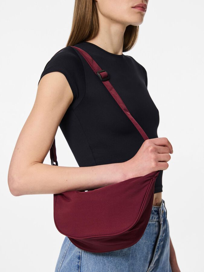 PIECES AMANDA BUMBAG