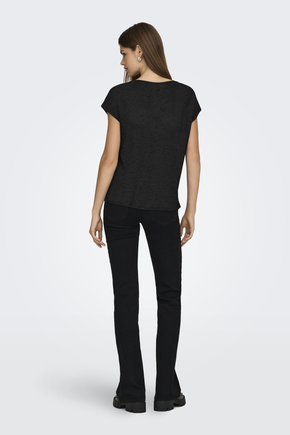 ONLY CAROL S/S V-NECK GLITTER TOP