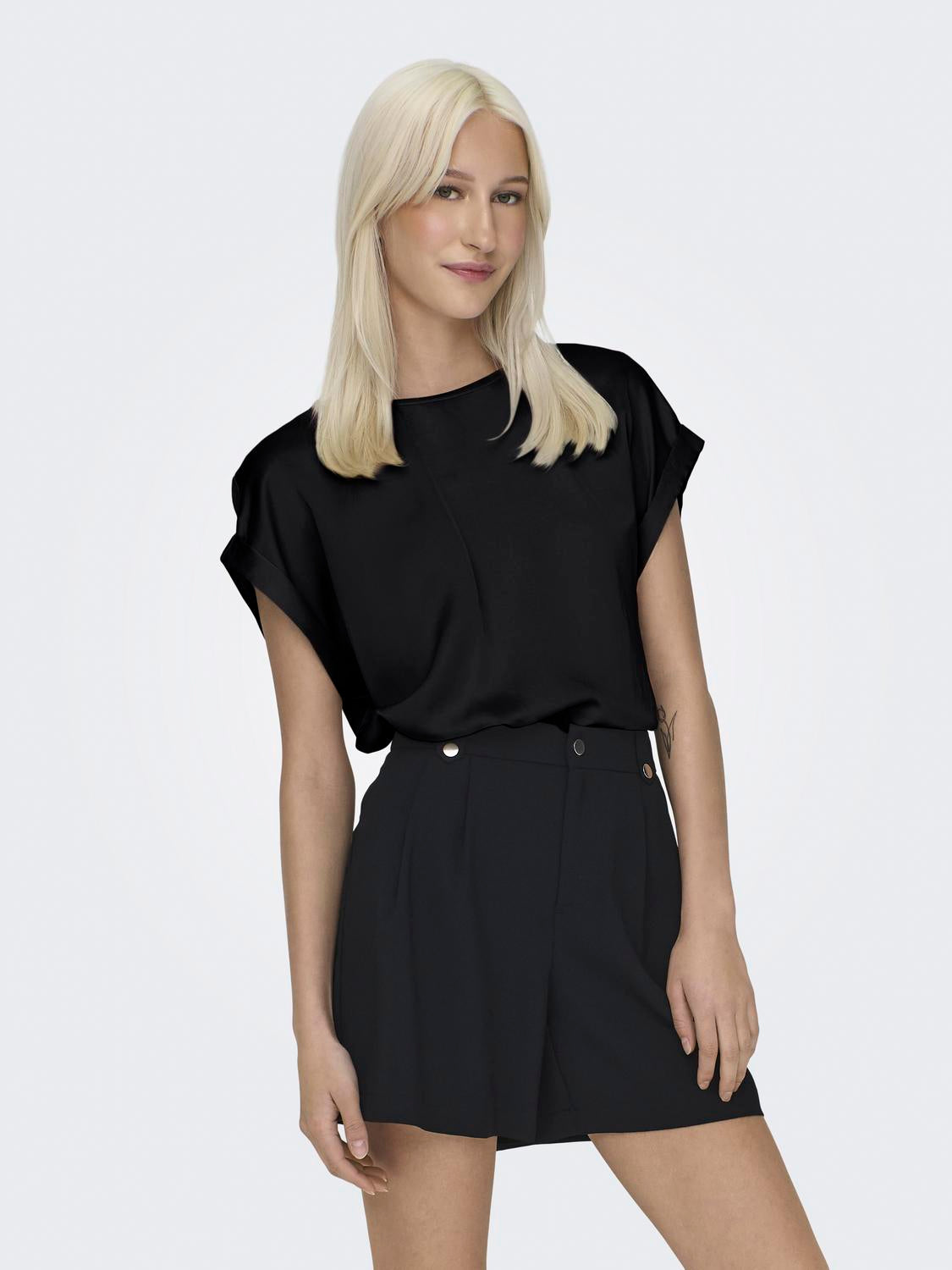 ONLY LIEKE S/S SATIN MIX TOP
