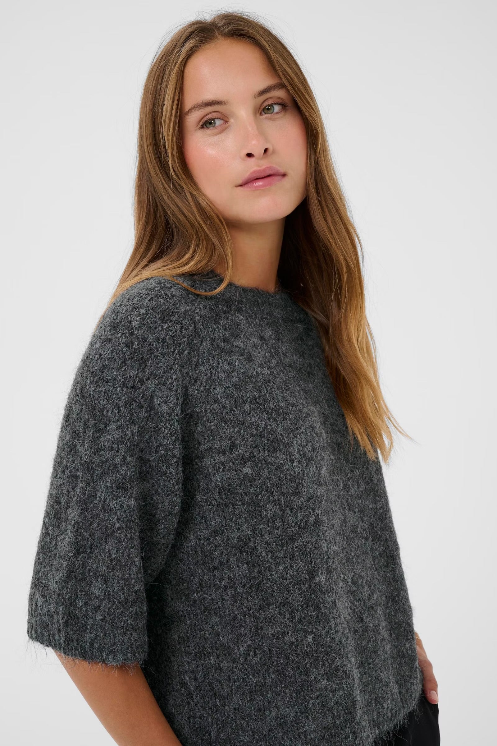 KAFFE EMILIE CROPPED KNIT PULLOVER