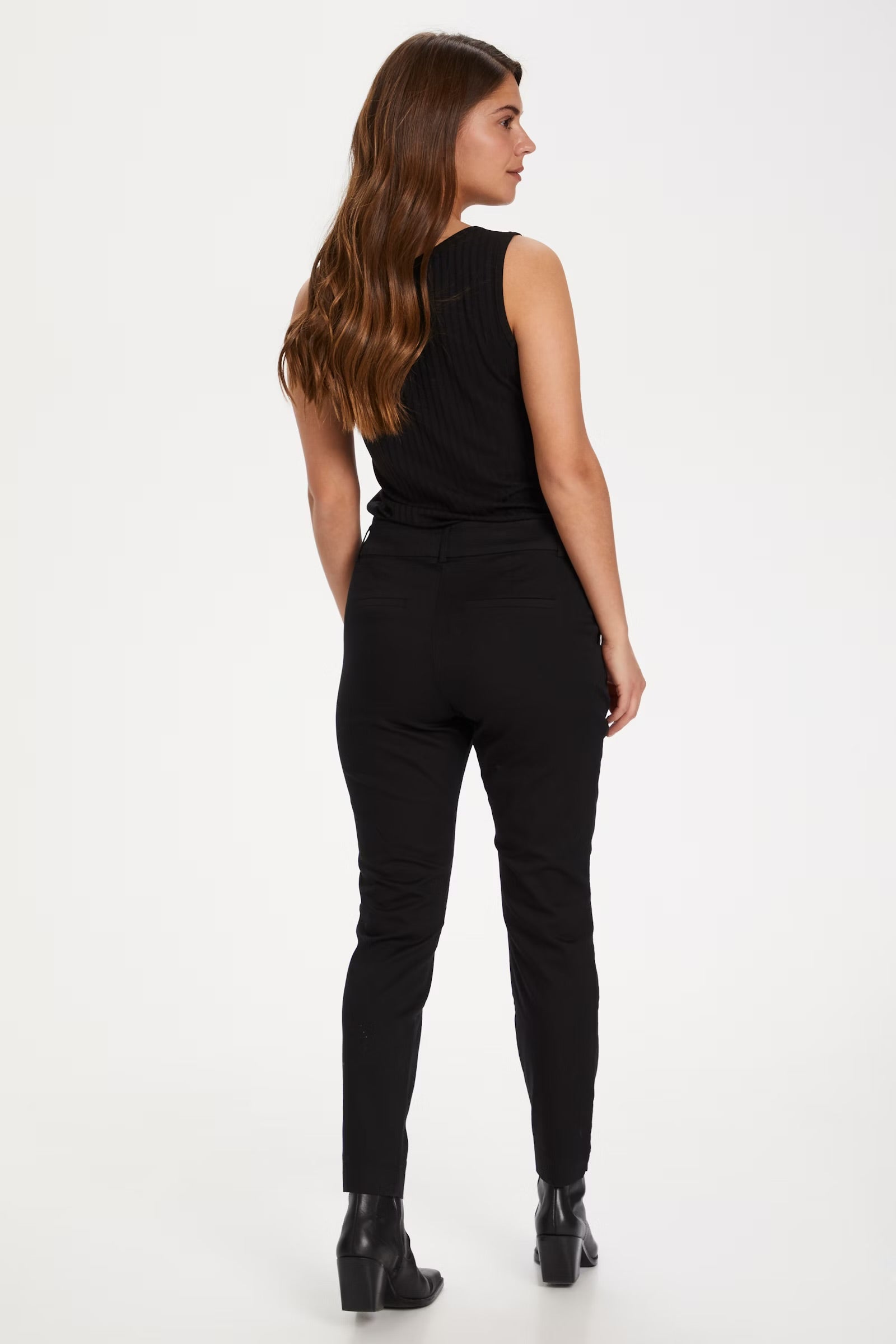 KAFFE LEA 7/8 CHINO PANT