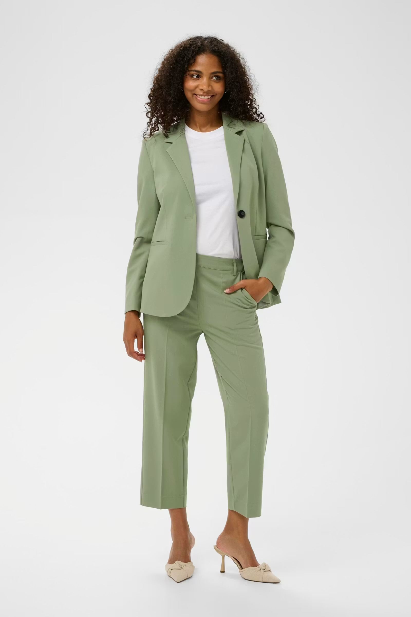 KAFFE SAKURA HW CROPPED PANTS