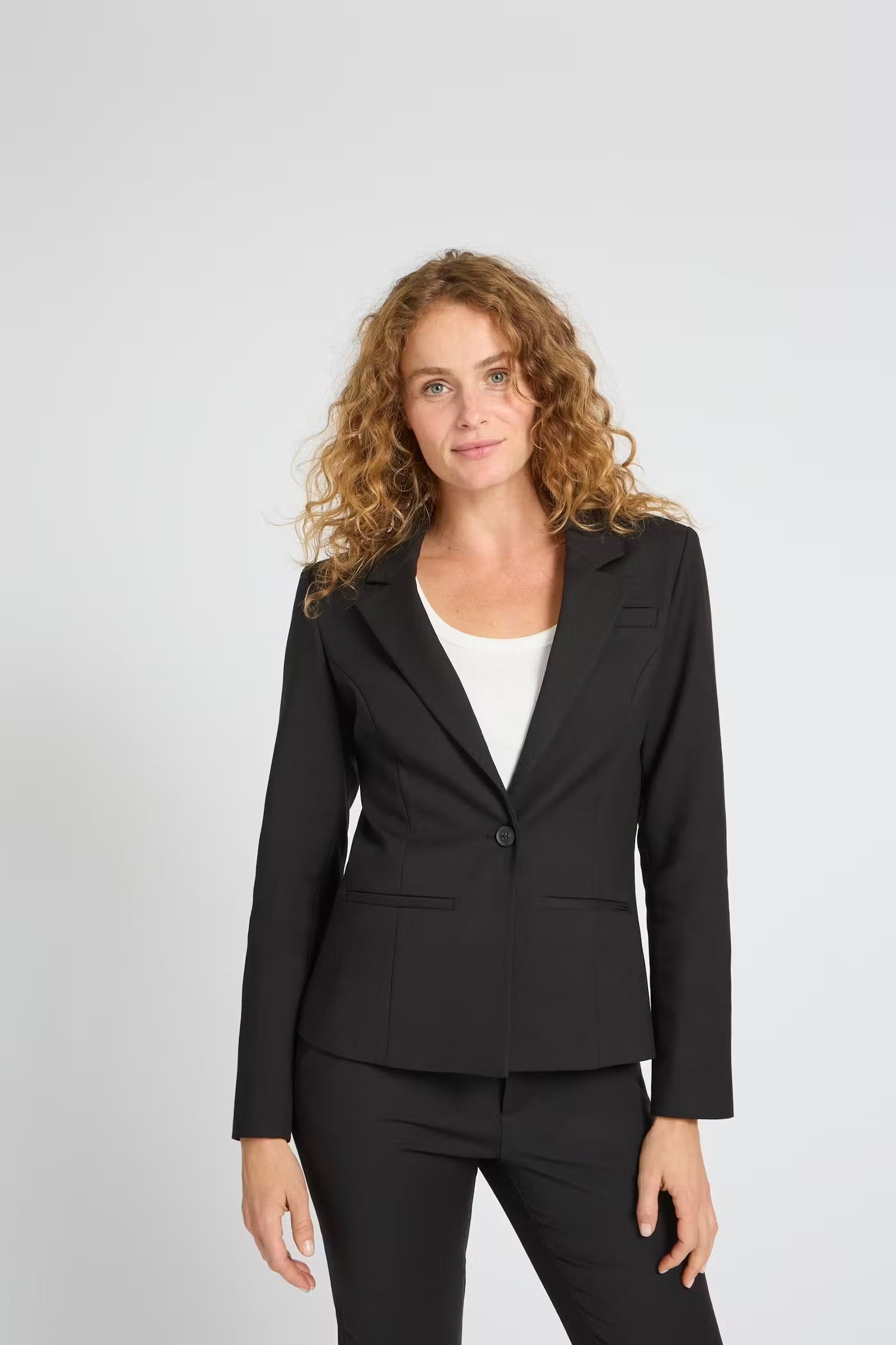 PULZ JEANS BINDY SHORT BLAZER
