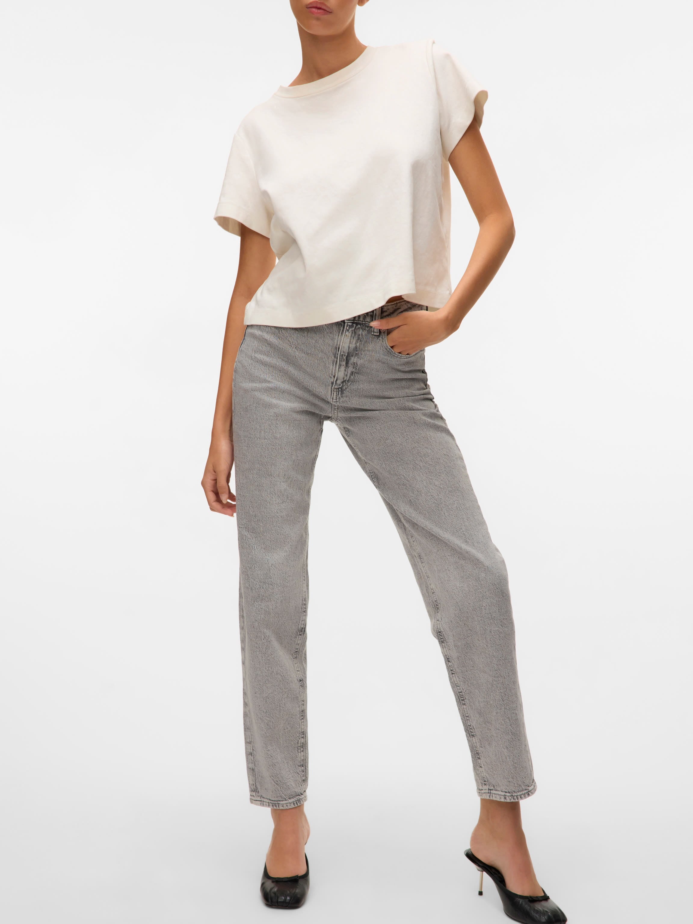 VERO MODA TESSA HR MOM JEANS