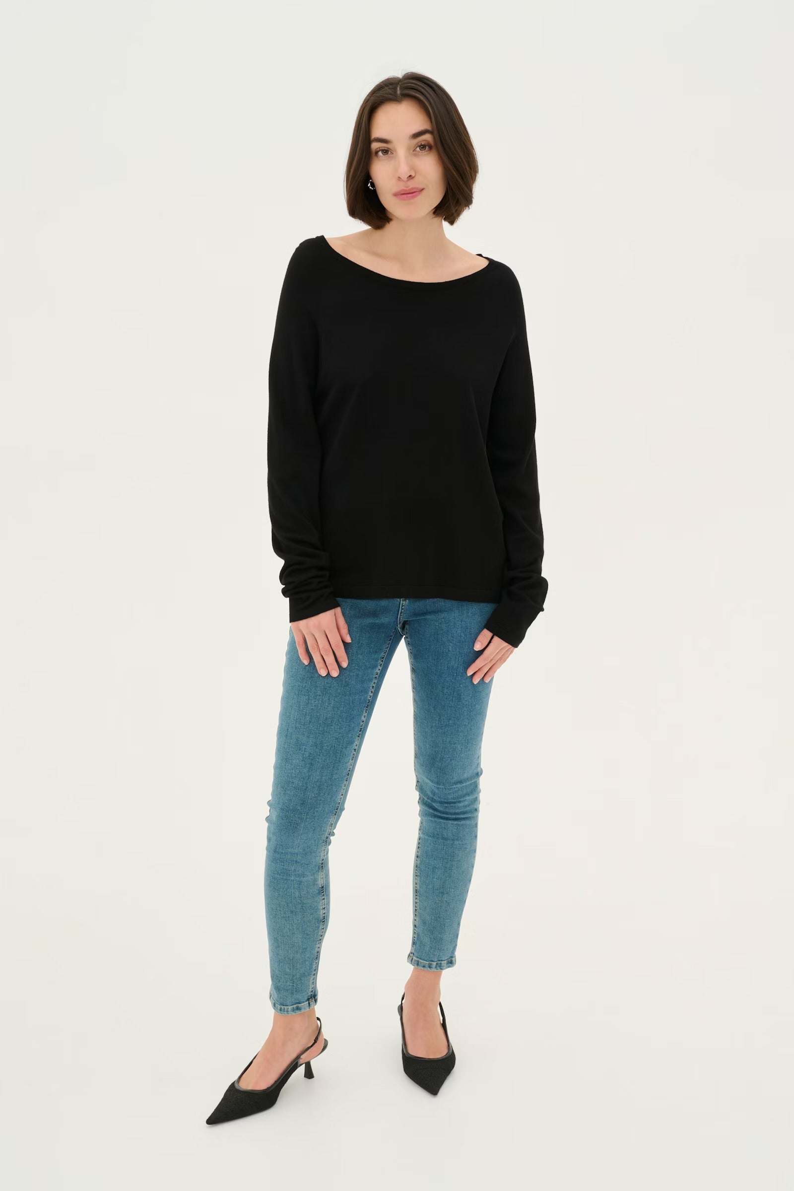 CULTURE ANNEMARIE SOLID JUMPER