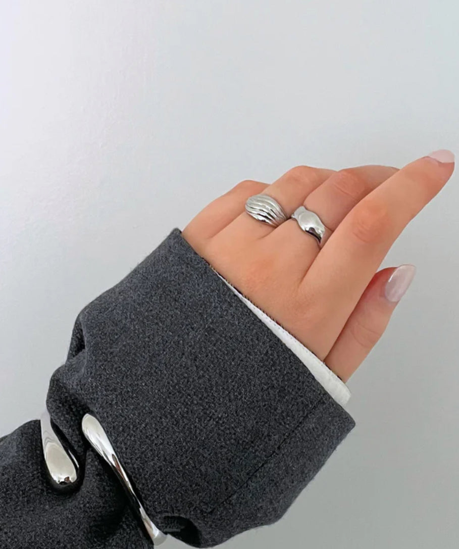 SISTIE2ND WAVY RING LARGE