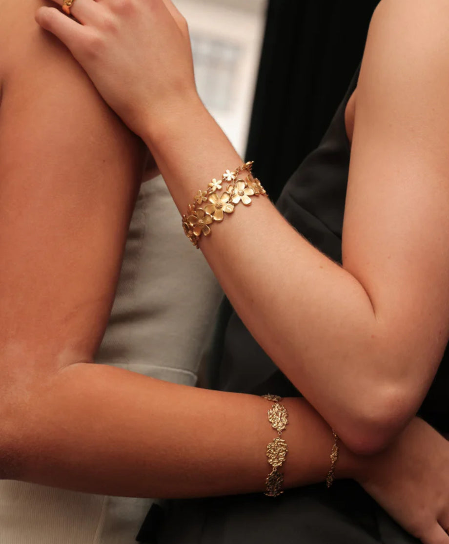 SISTIE2ND CAMELLIA BRACELET