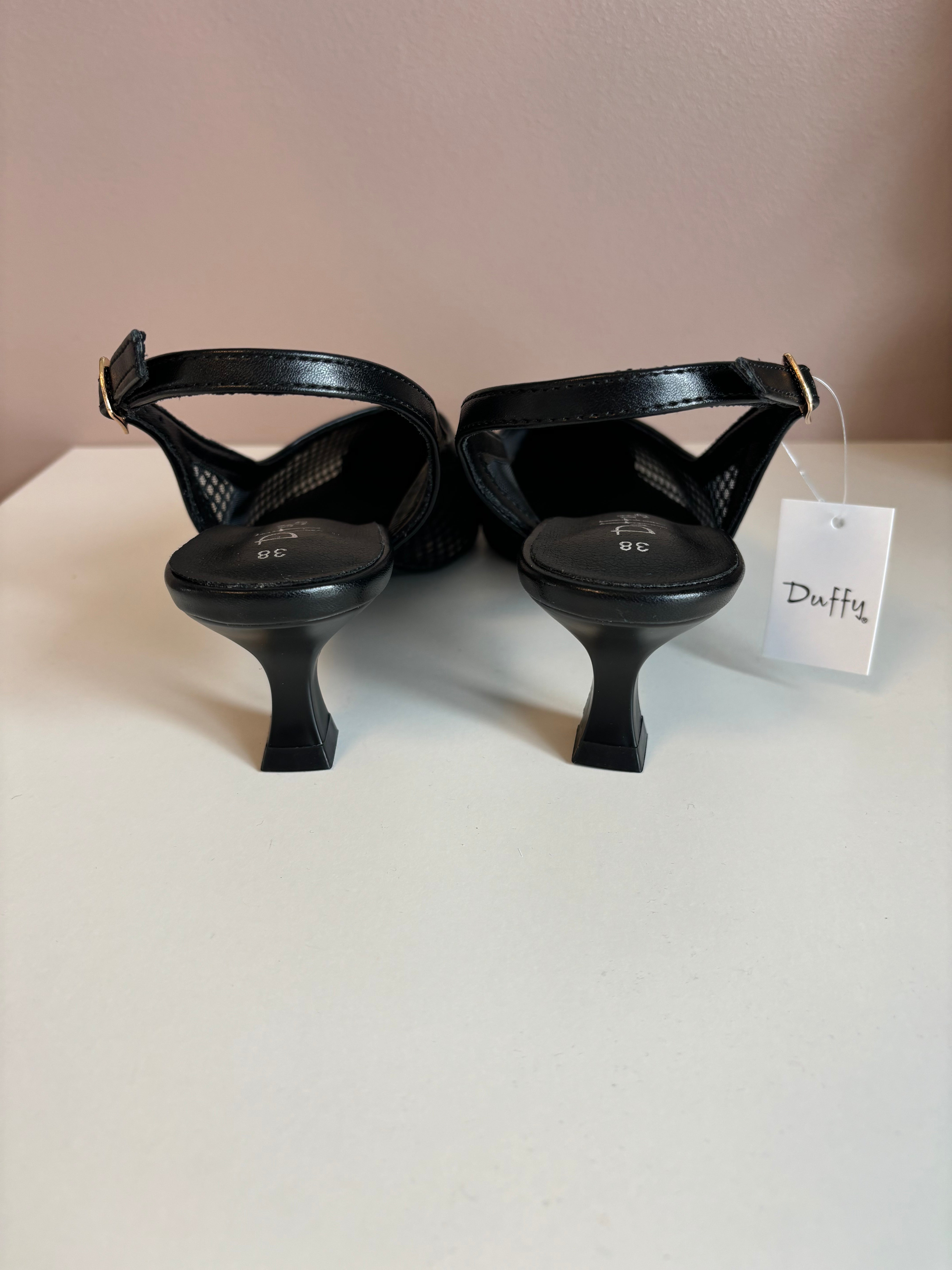 DUFFY KITTEN HEELS