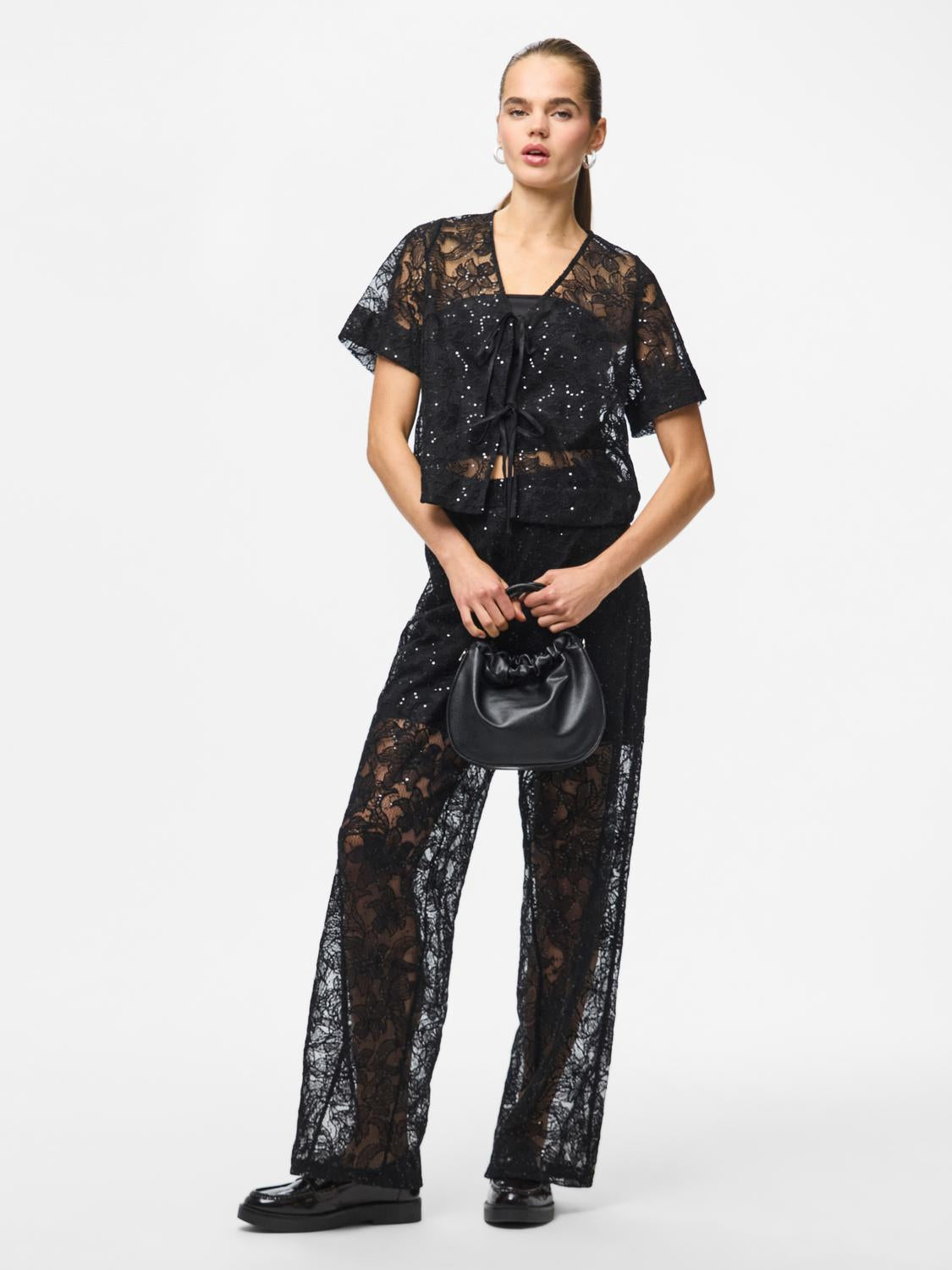 PIECES LOUISE 2/4 V-NECK TIE TOP WVN D2D