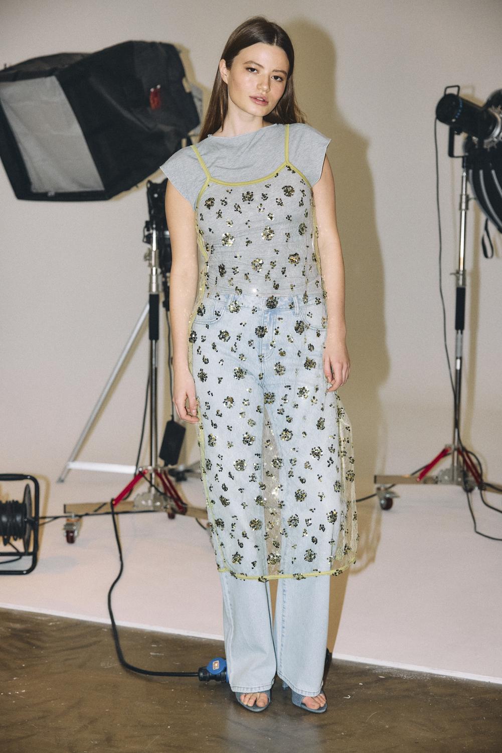 NOISY MAY ZIGGA S/L SEQUIN MESH DRESS
