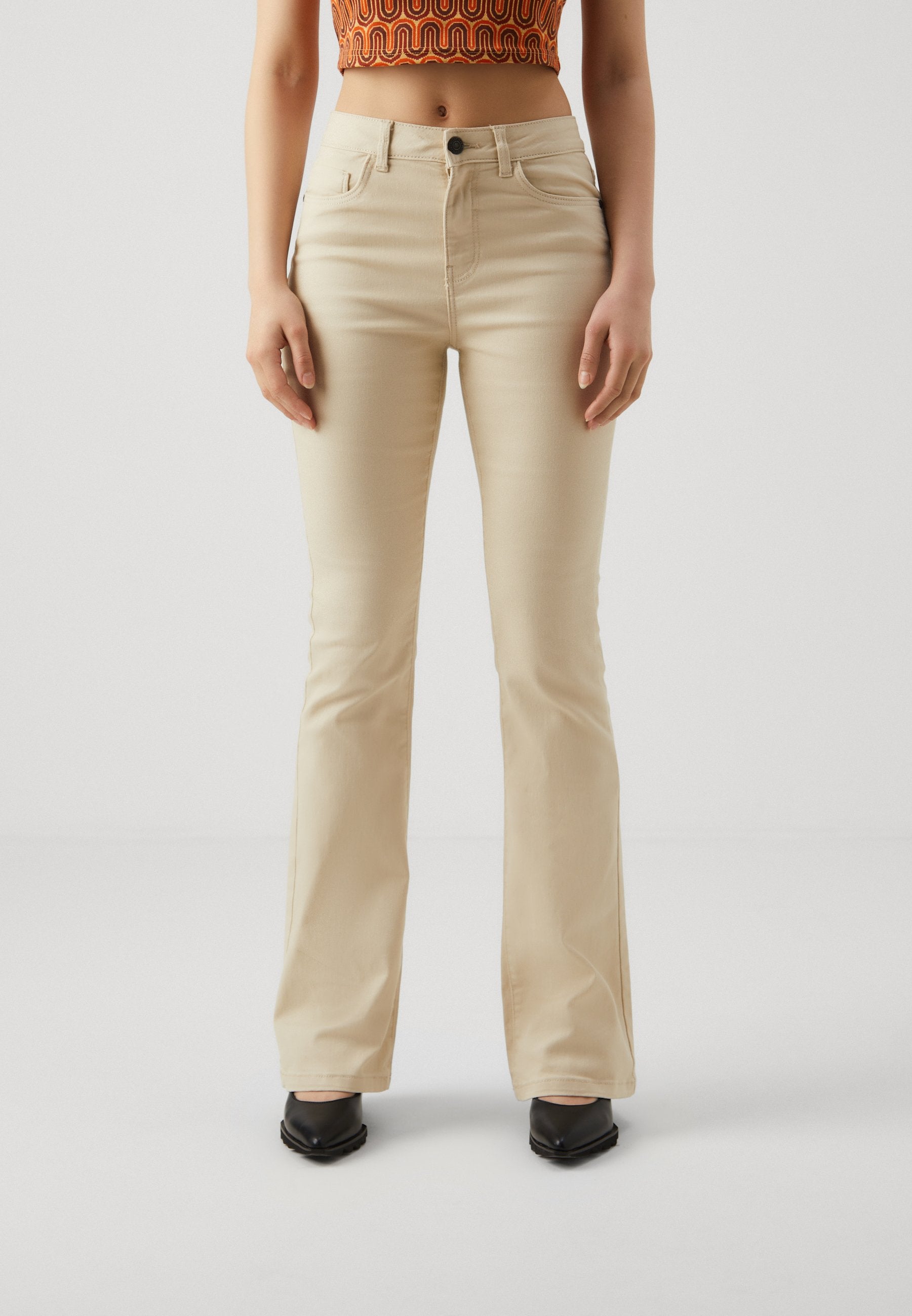NOISY MAY SALLIE HW FLARE JEANS