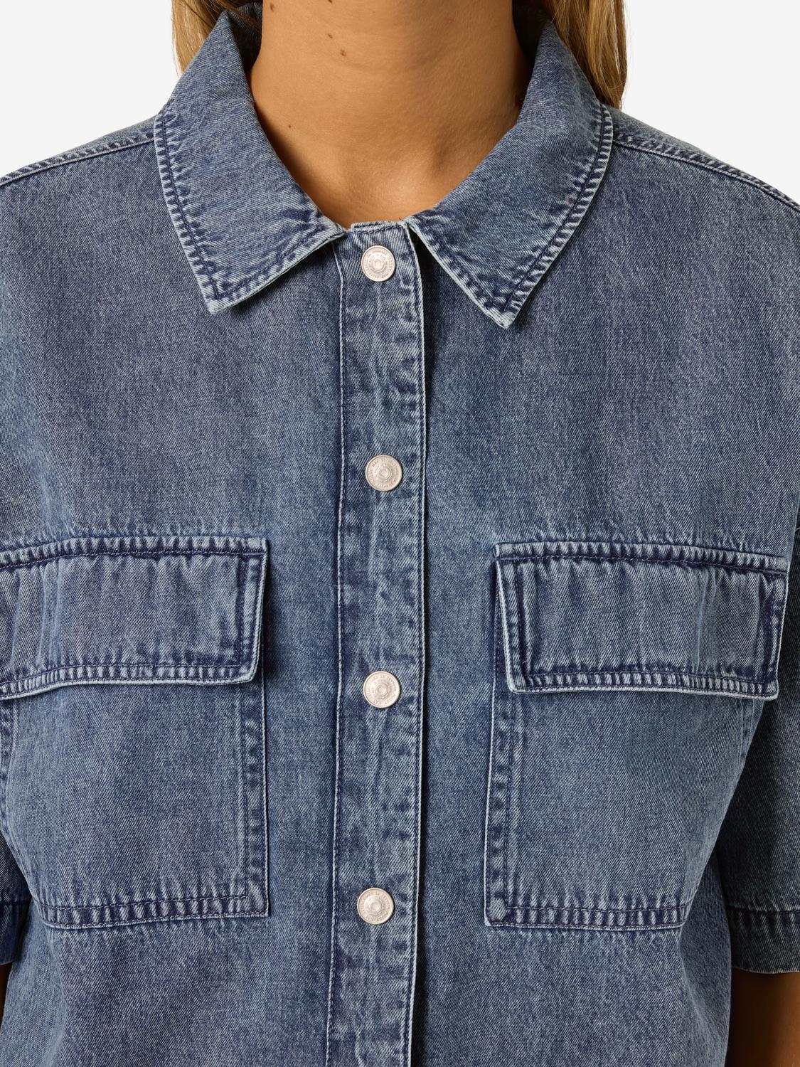 NOISY MAY ENZA S/S REG CROP SHIRT