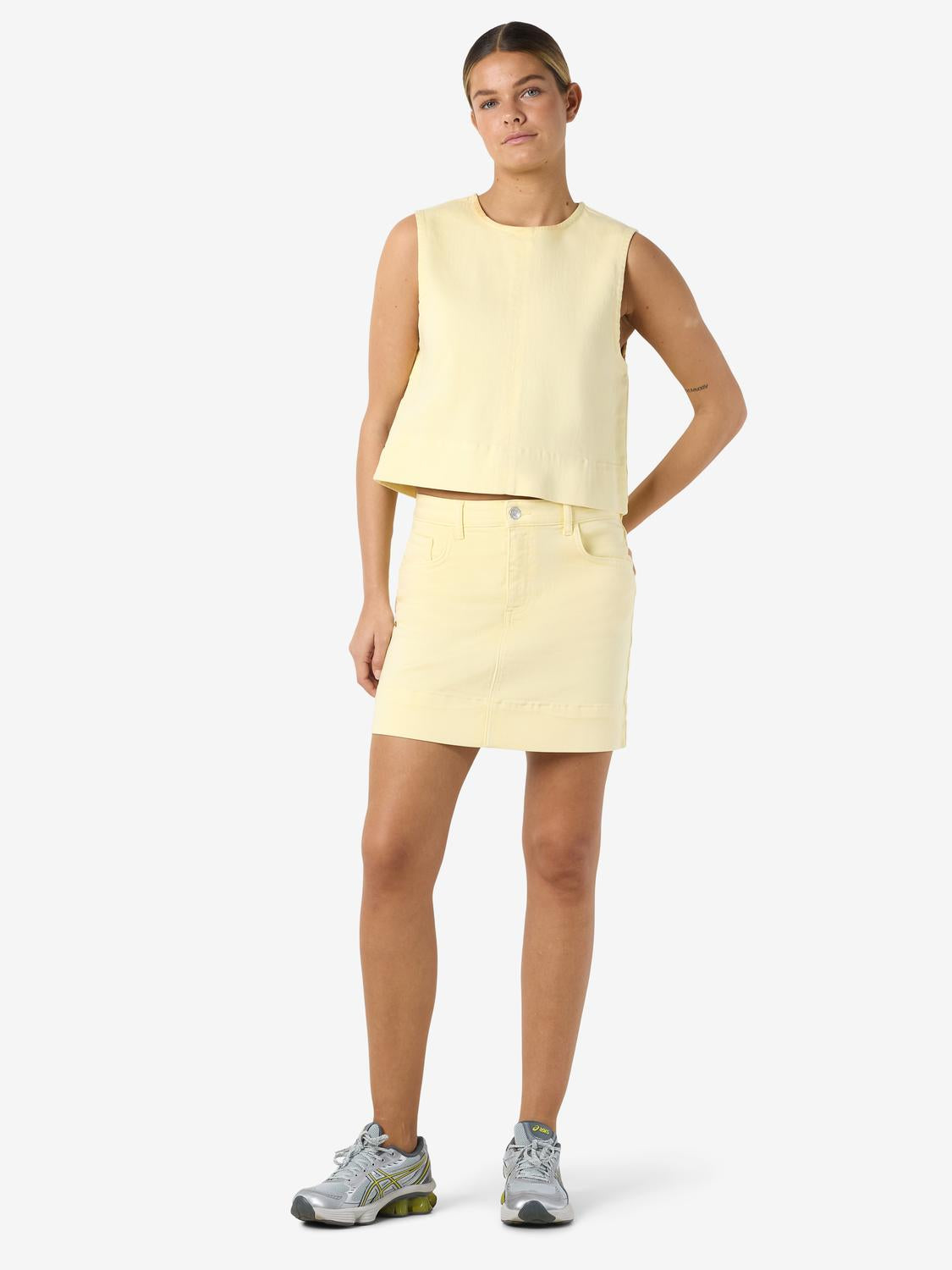 NOISY MAY YOLANDA MW SKIRT COLORED NOOS