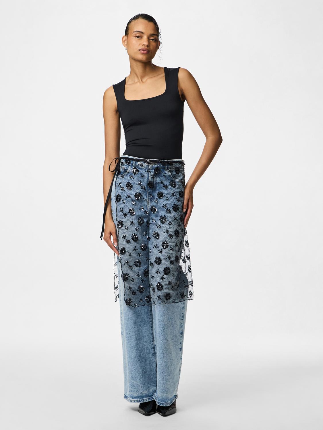 PIECES NATASJA LACE SARONG