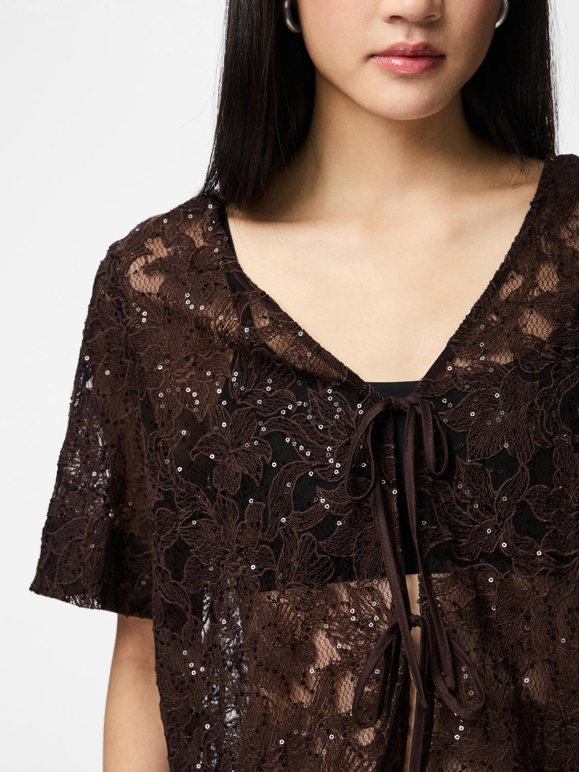 PIECES LOUISE 2/4 V-NECK TIE TOP WVN D2D