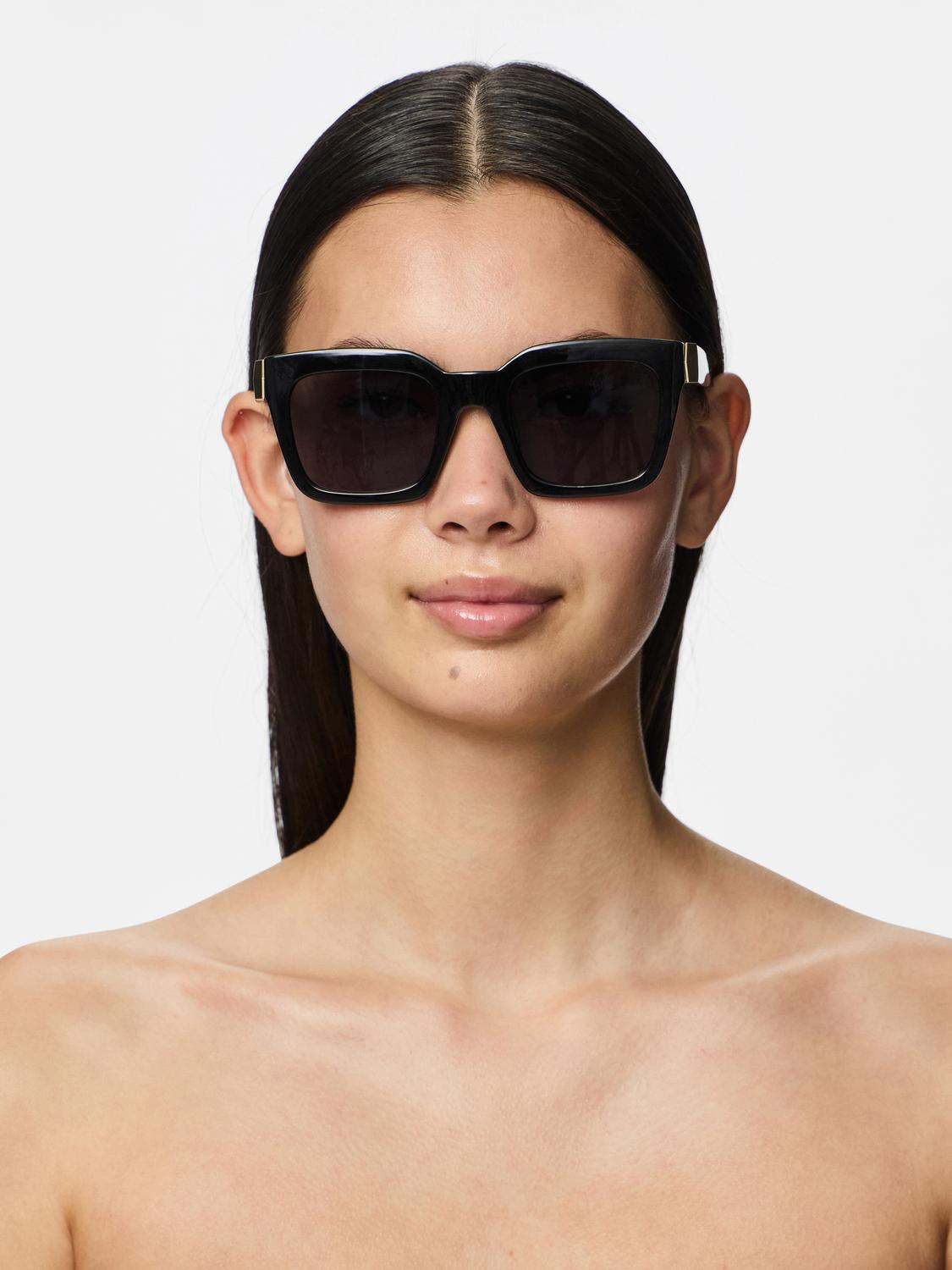 PIECES BALLA SUNGLASSES
