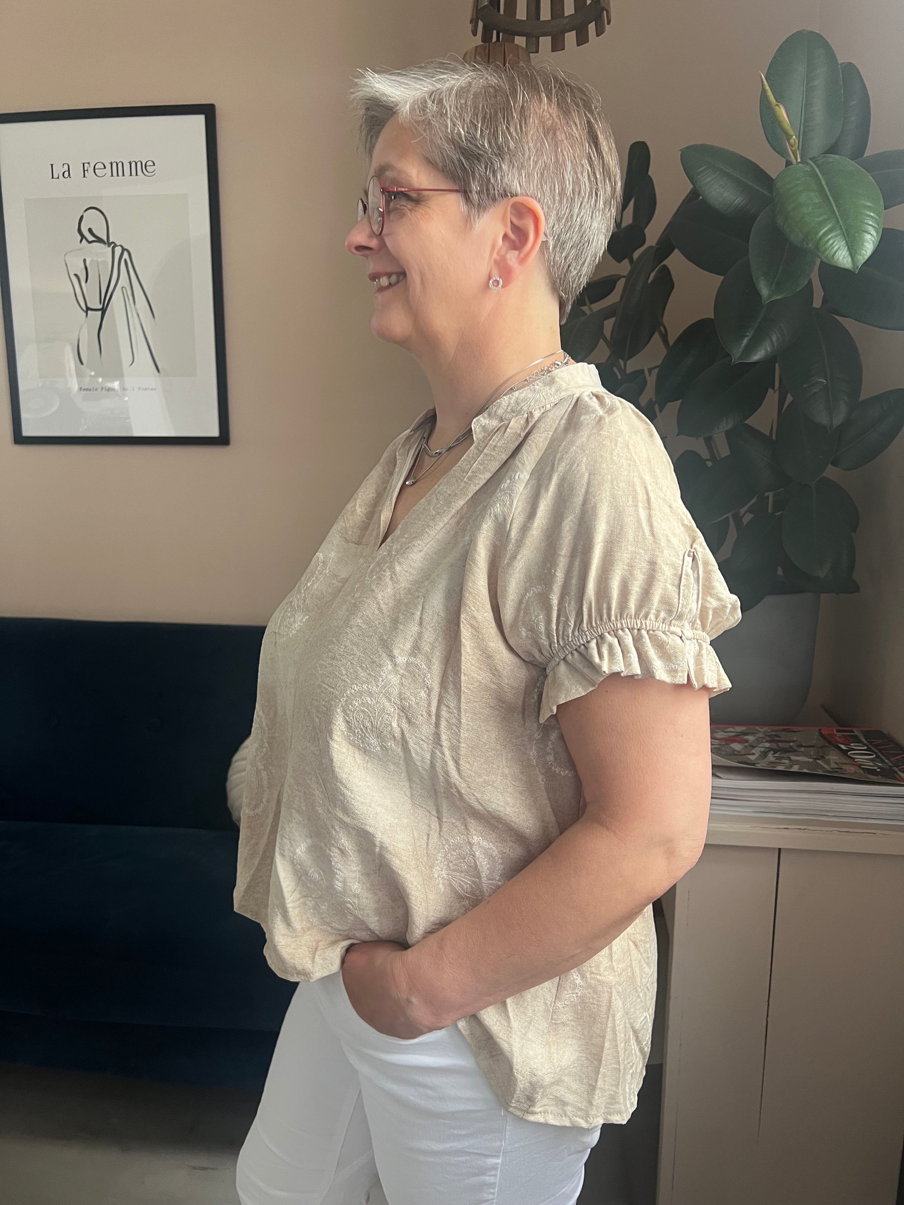 HOFFMANN V-NECK S/S BLOUSE