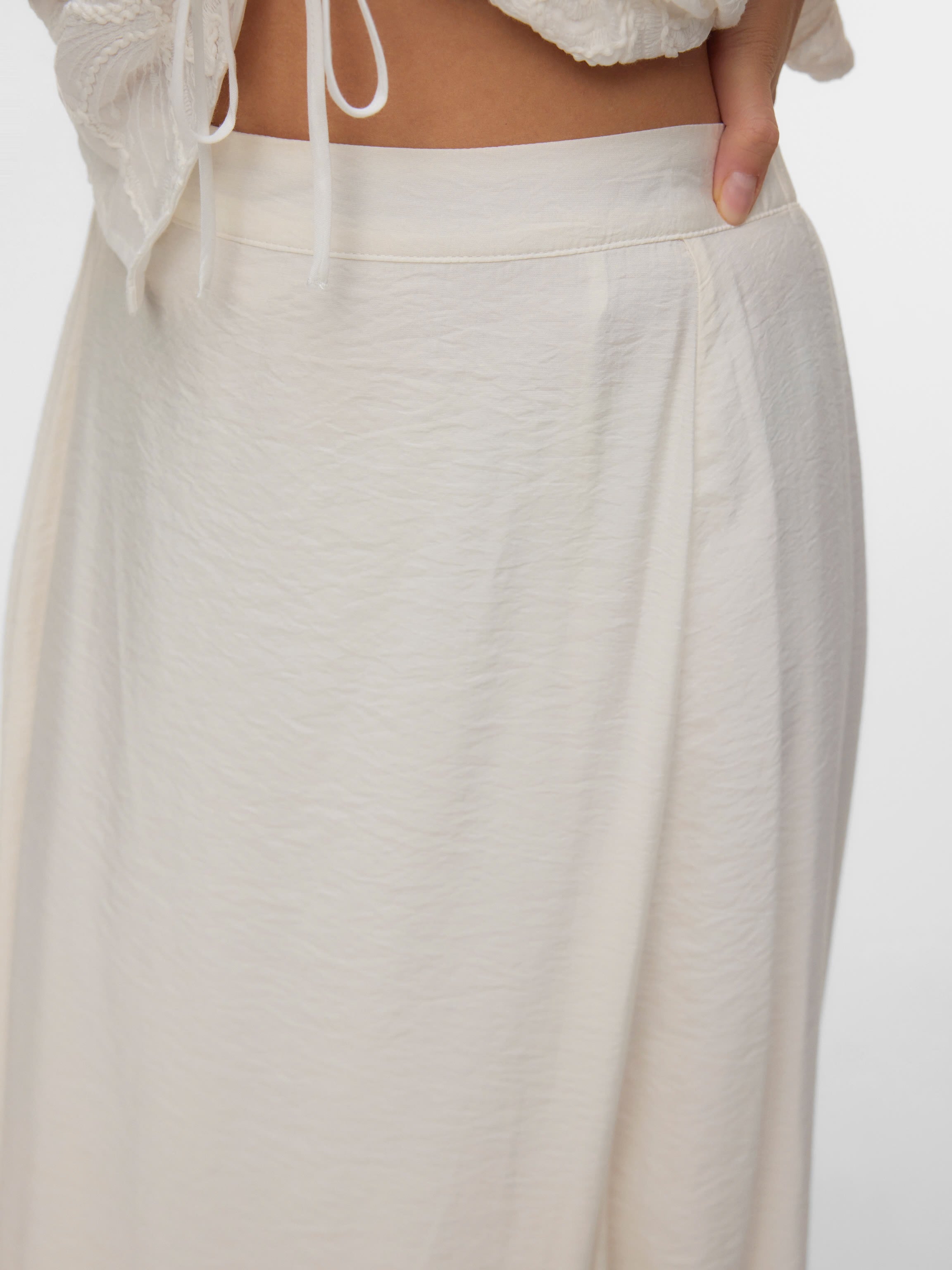 VERO MODA JOSIE HW ANKLE BALLOON SKIRT