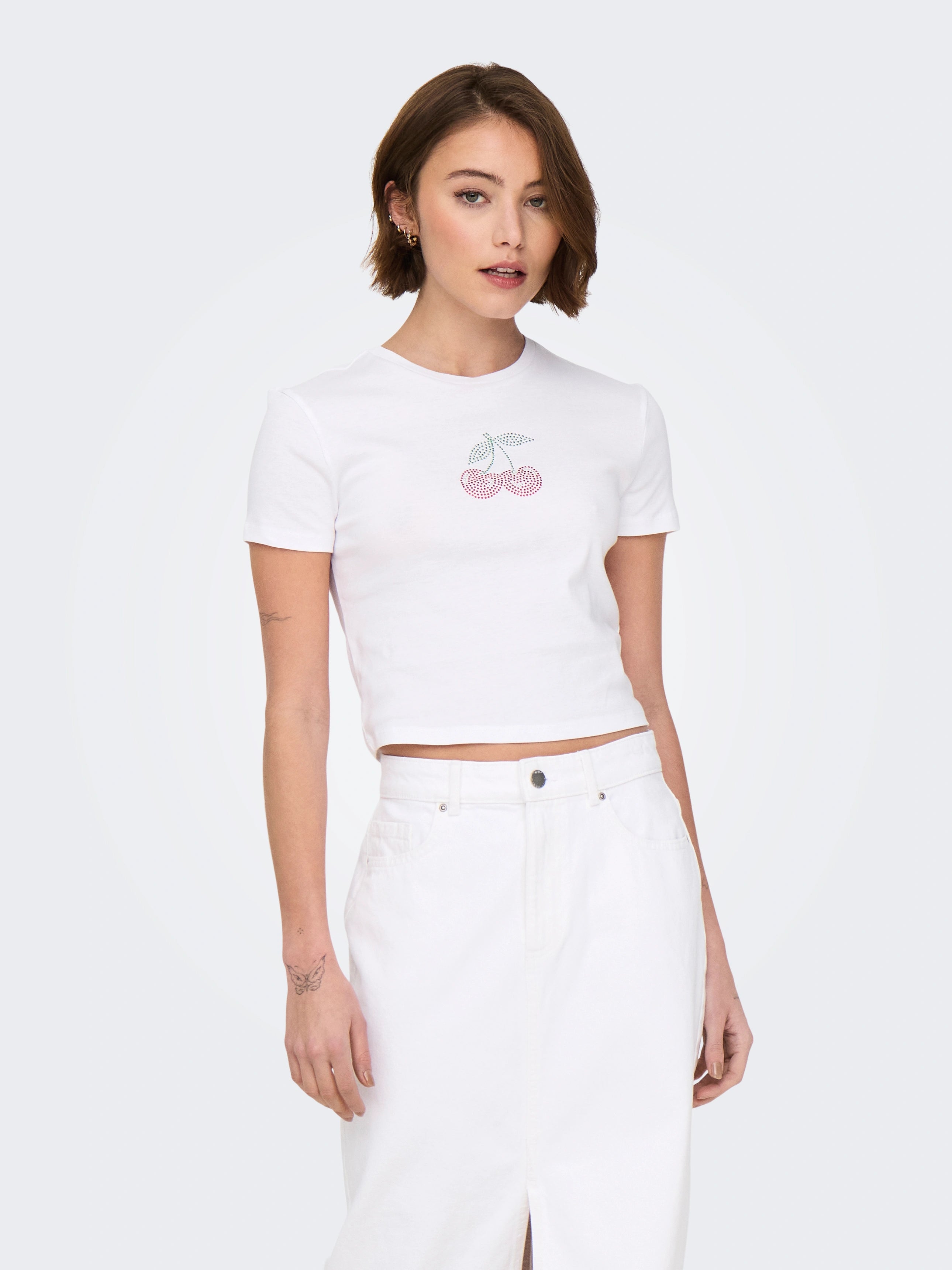 ONLY KIRA S/S BLING O-NECK SHORT TOP