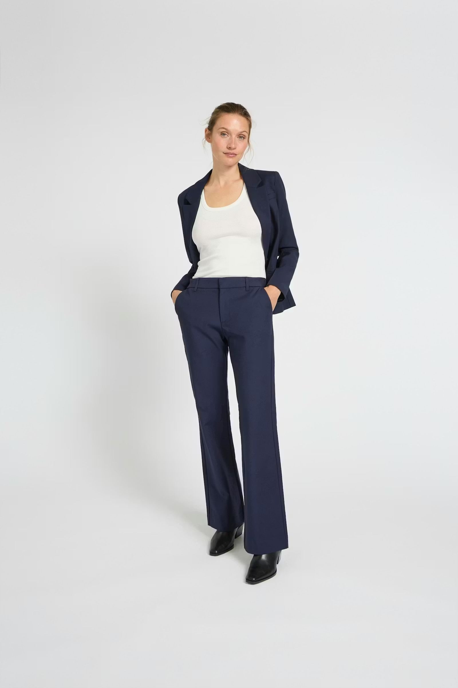 PULZ JEANS BINDY SHORT BLAZER