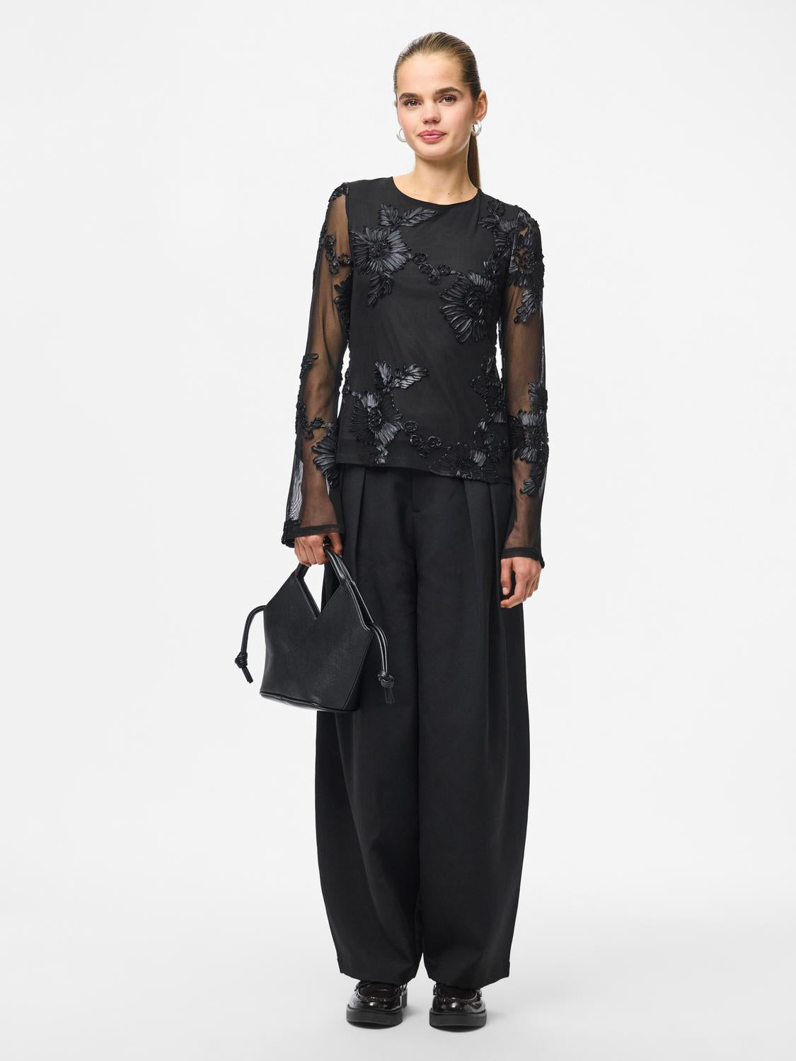 PIECES OFFIA LS BOATNECK TOP