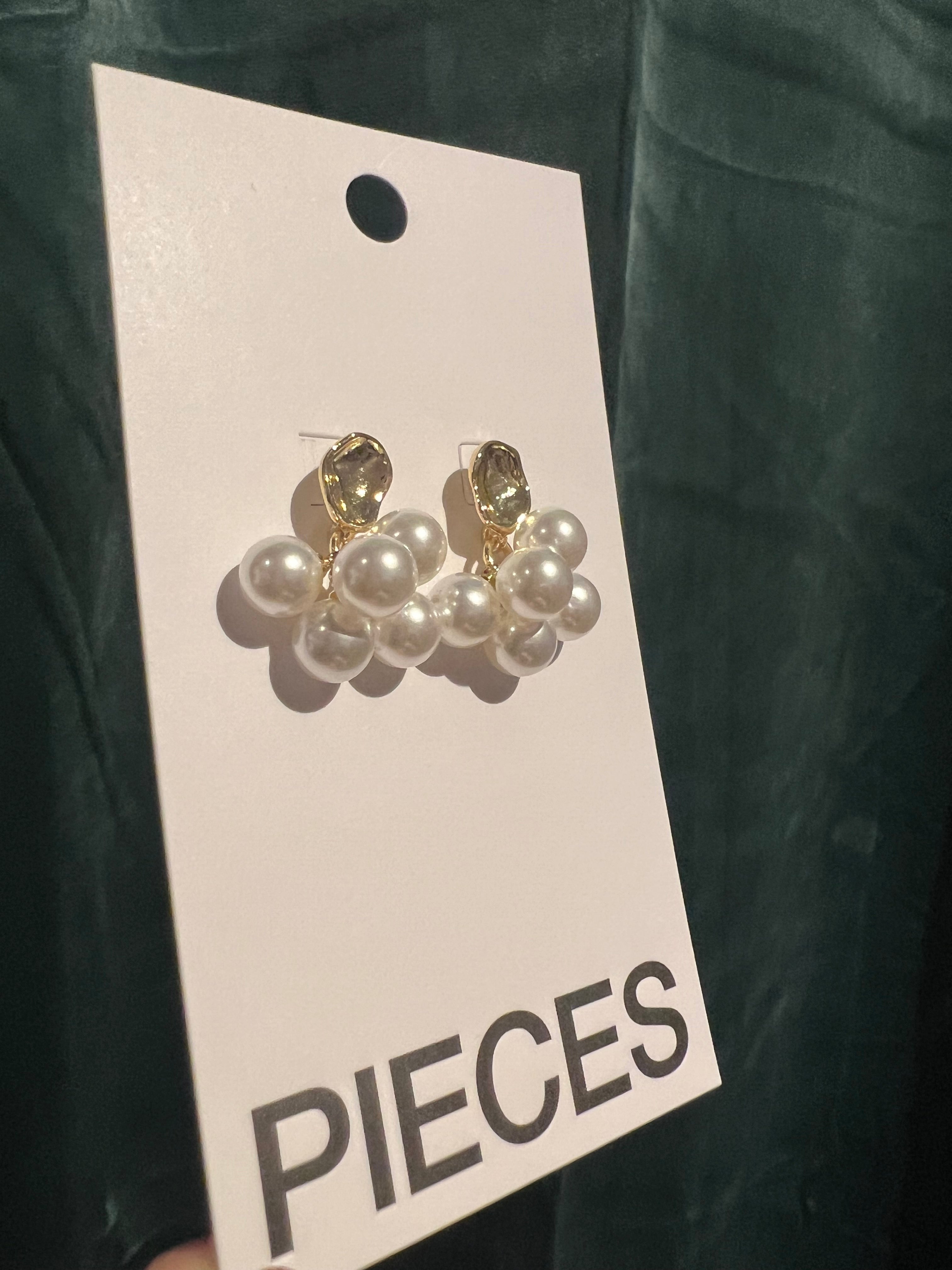 PIECES DINJA EARRINGS