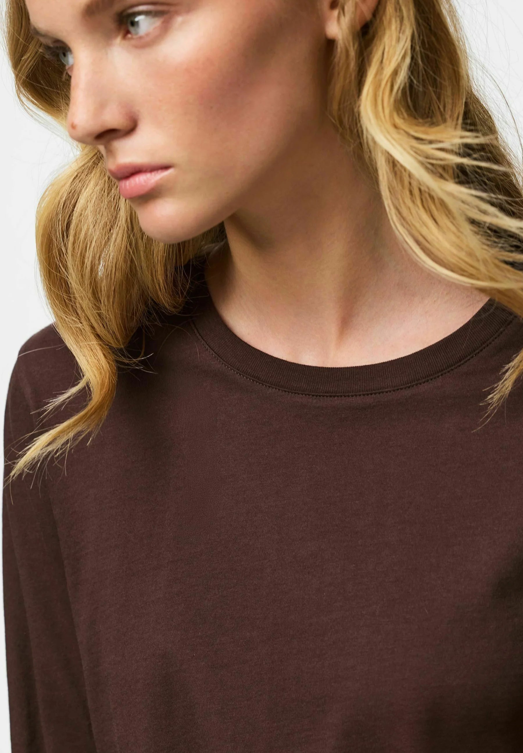 PIECES ASHLEY LS O-NECK FIT TEE