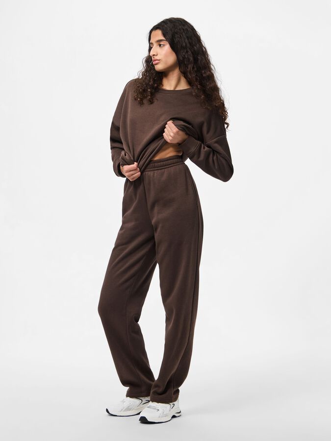 PIECES CHILLI HW STRAIGHT SWEAT PANTS - HOT FUDGE