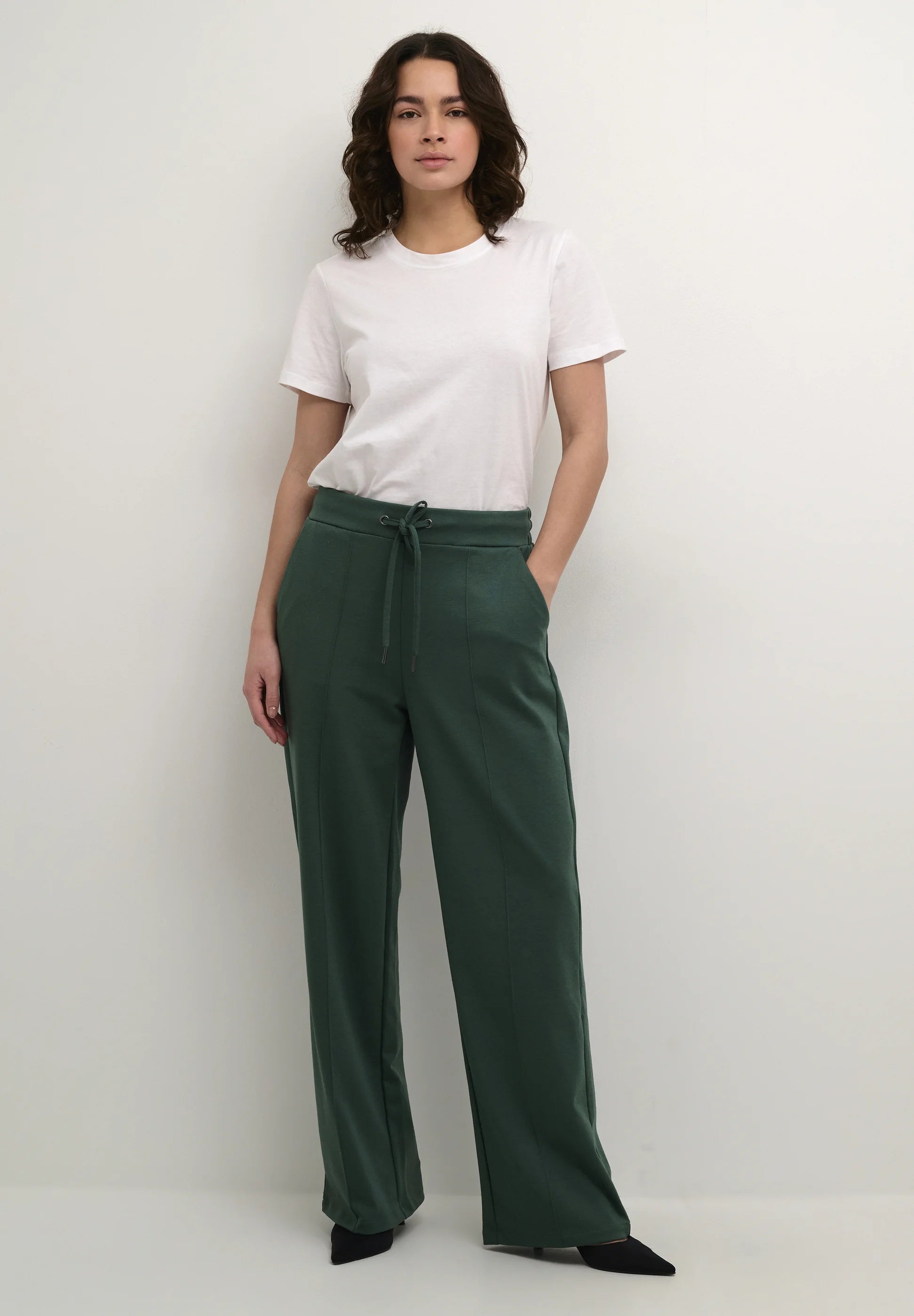 KAFFE JENNY STRAIGHT PANTS