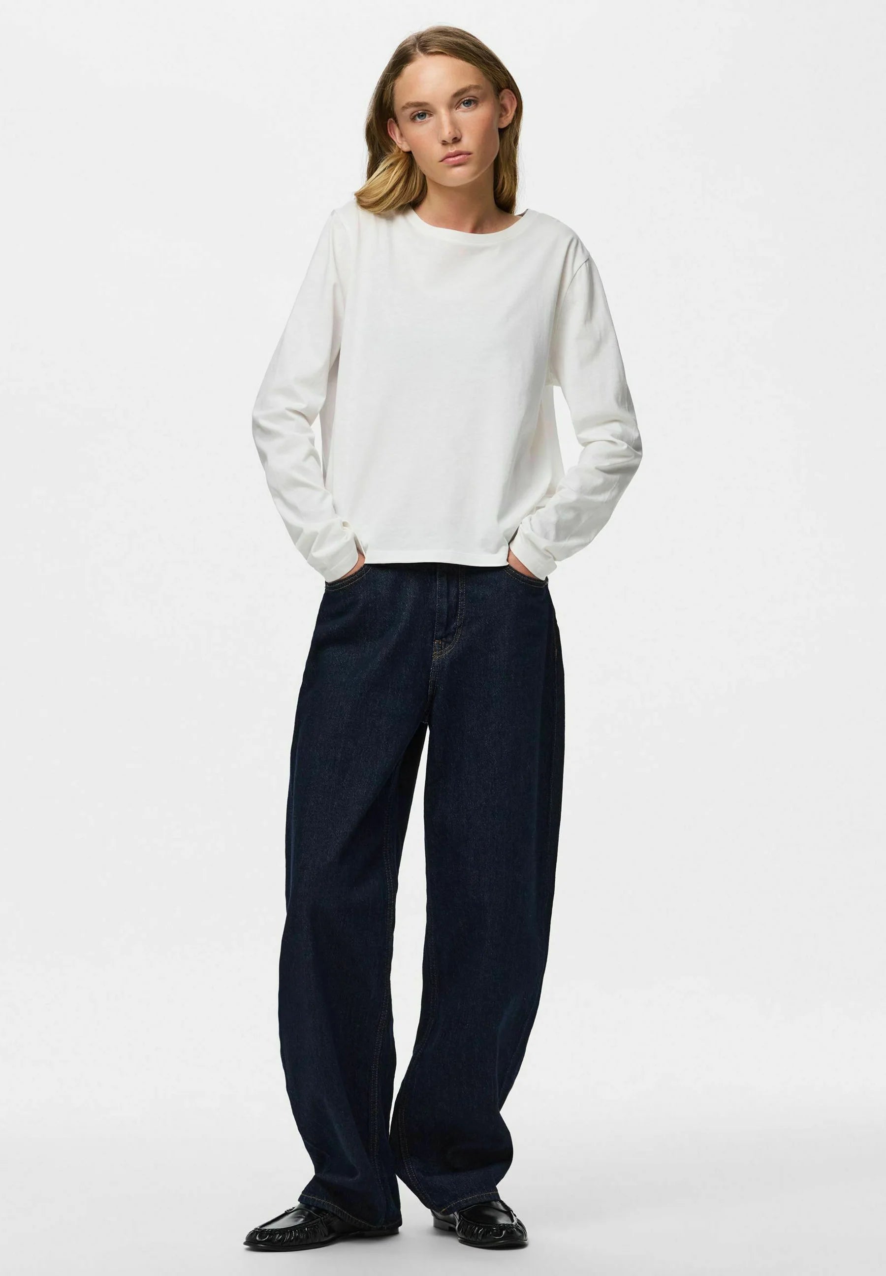 PIECES ASHLEY LS O-NECK FIT TEE