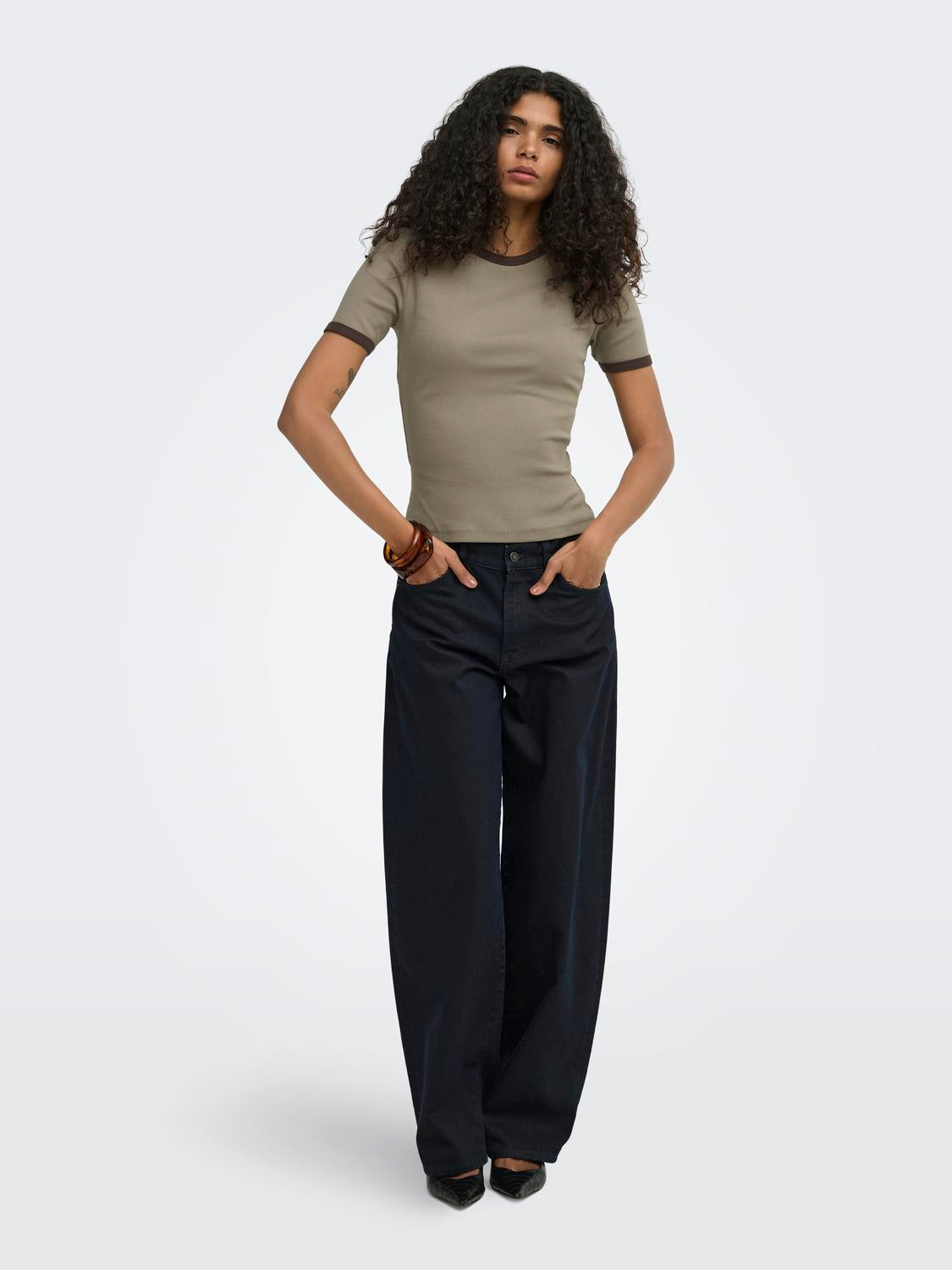 ONLY VAL S/S CONTRAST TOP JRS