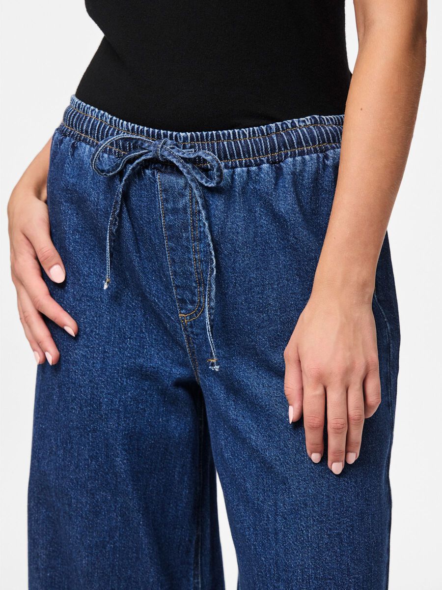 PIECES SILKE MW PULL UP DENIM PANTS