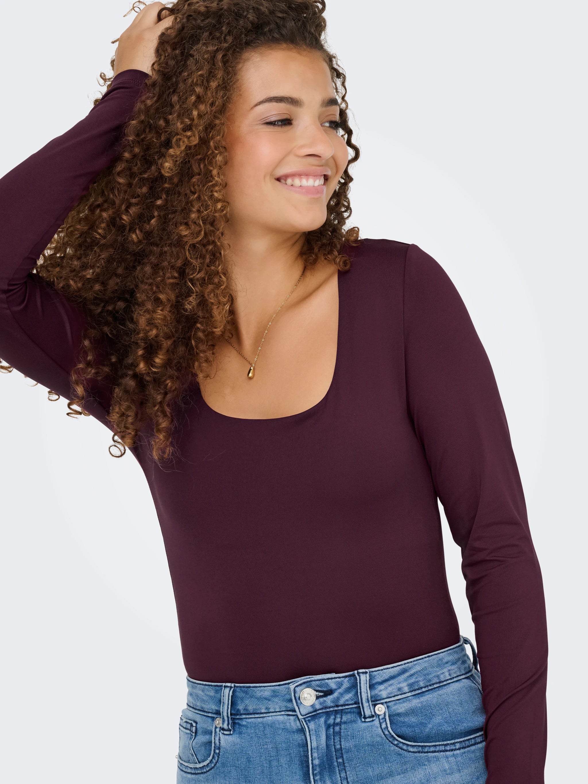 ONLY EA L/S 2-WAY DEEP NECK TOP