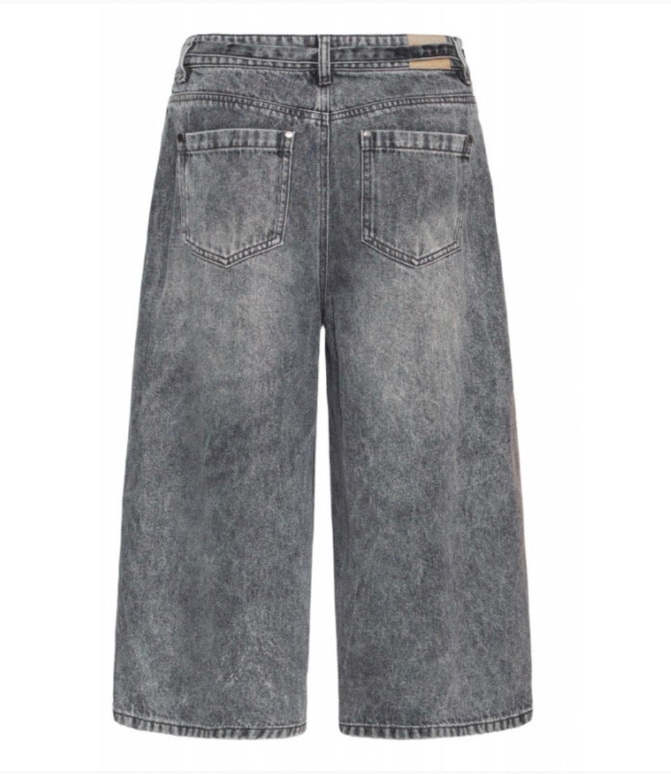 PULZ JEANS CRYSTAL UHW SHORTS