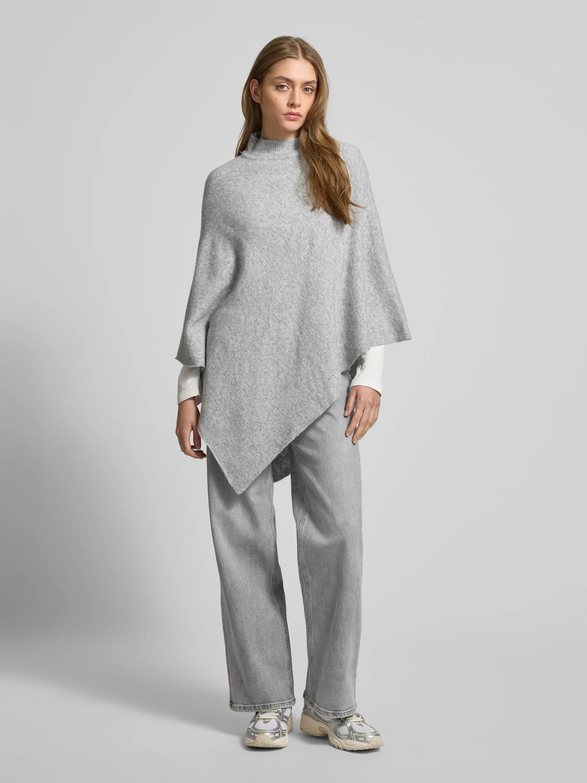 PIECES FORTUNA HIGH NECK PONCHO