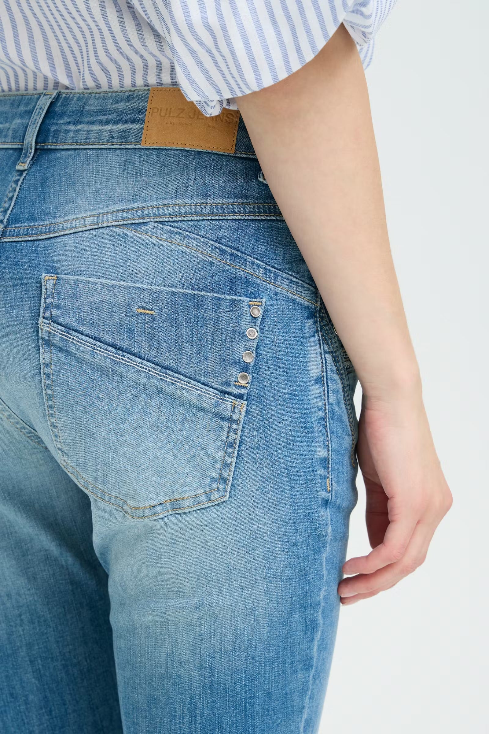 PULZ JEANS CARMEM EMB. HW SKINNY LEG